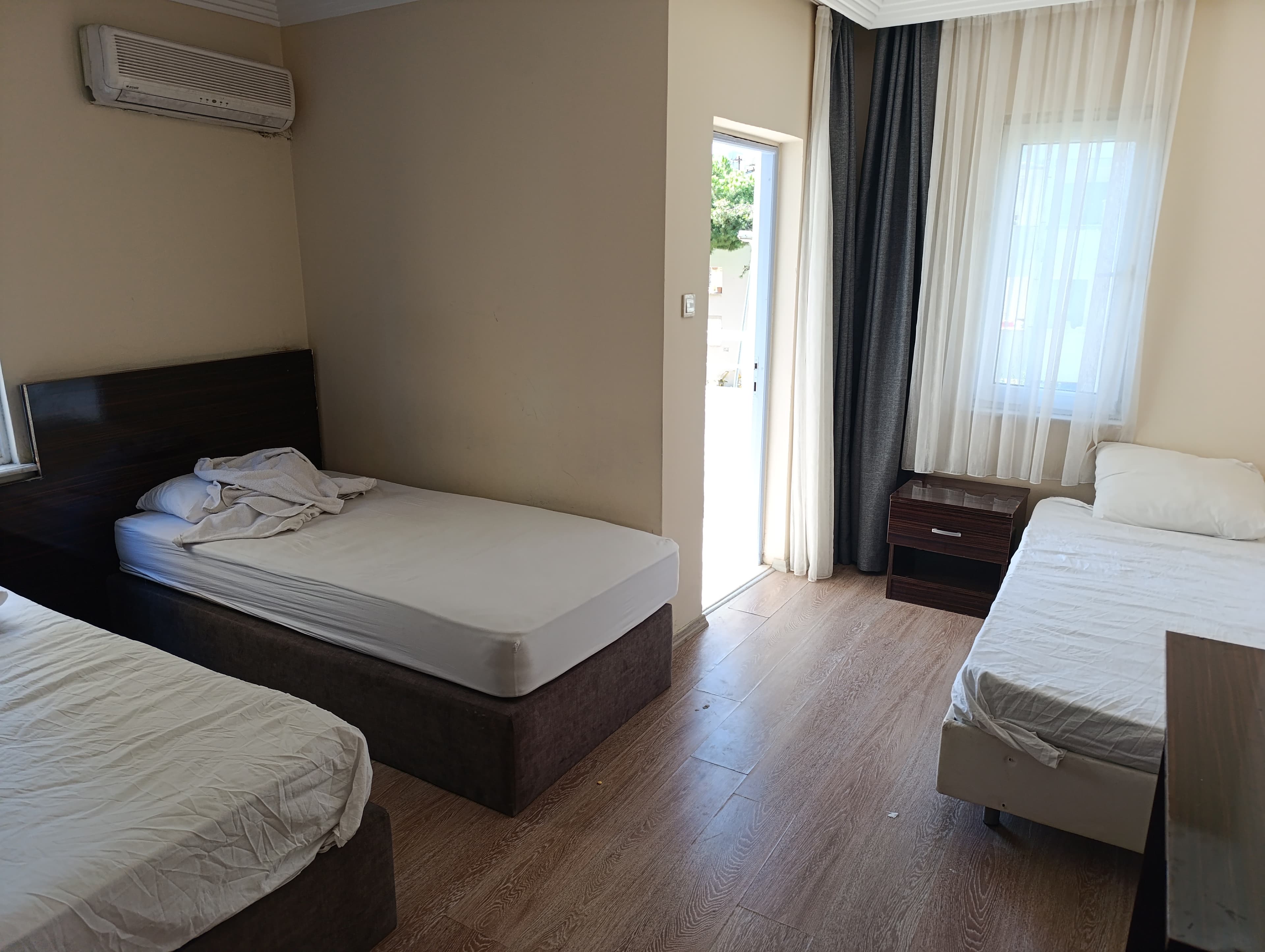 Lara Palace - photo 2