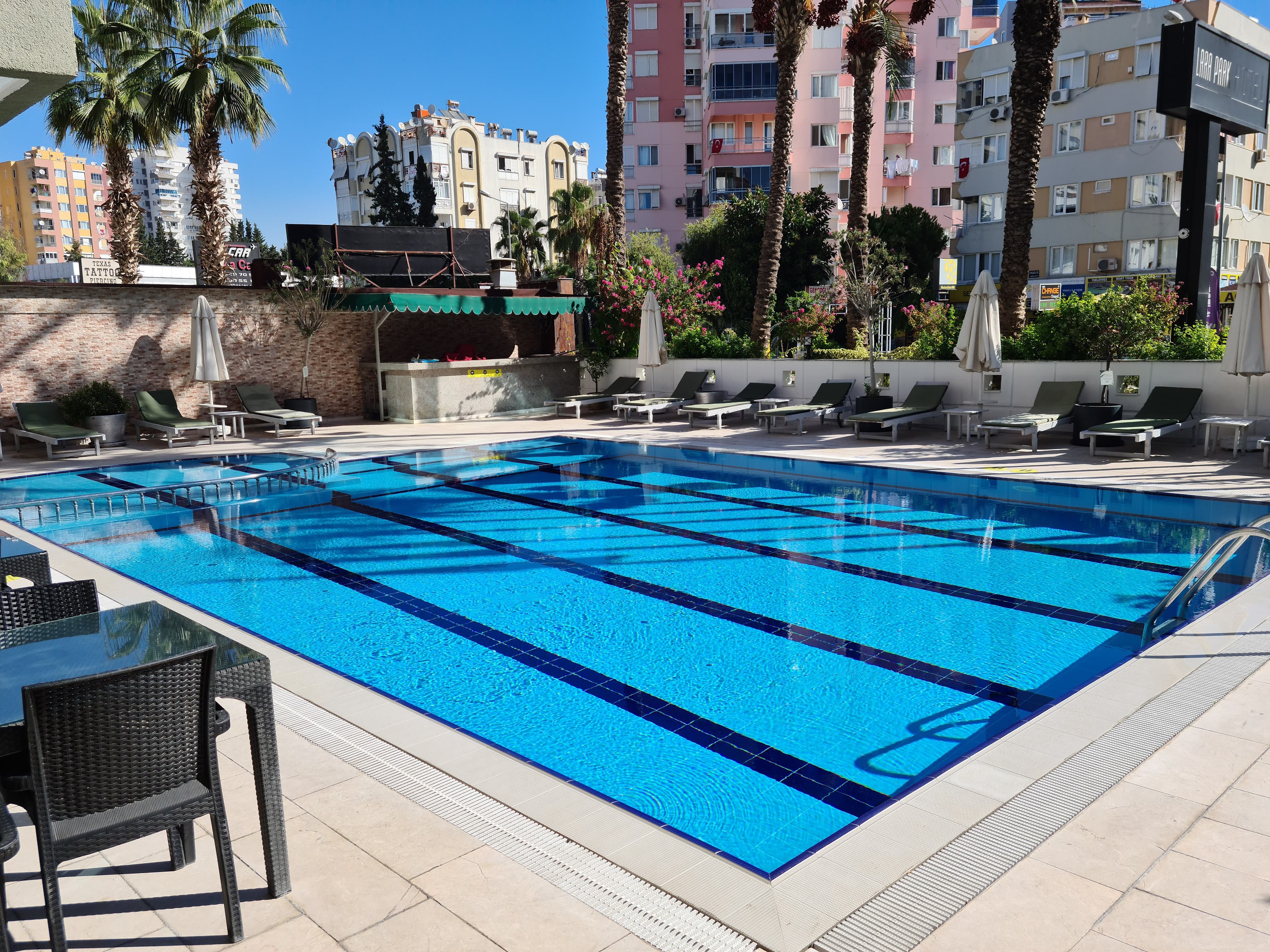 Lara Park Hotel
