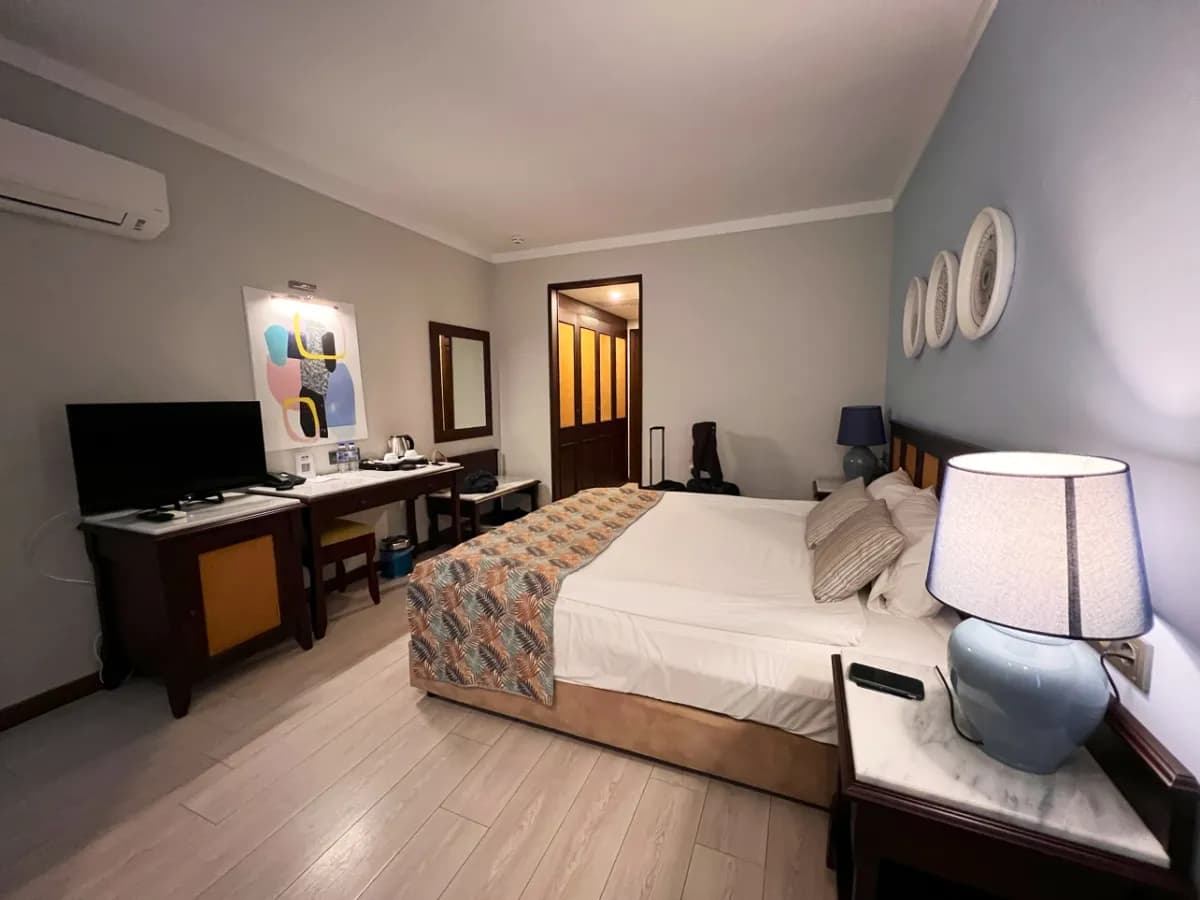 Lara Park Hotel - photo 4