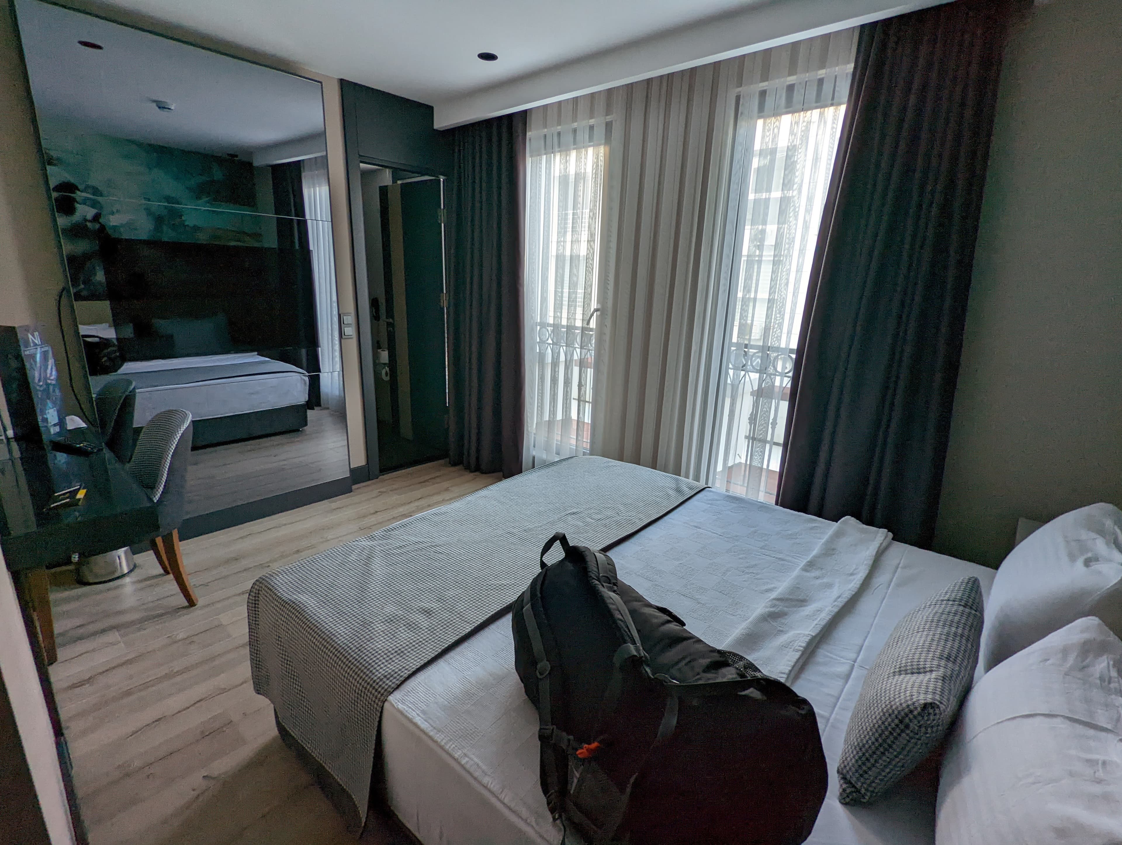 Ni Boutique Hotel - photo 2