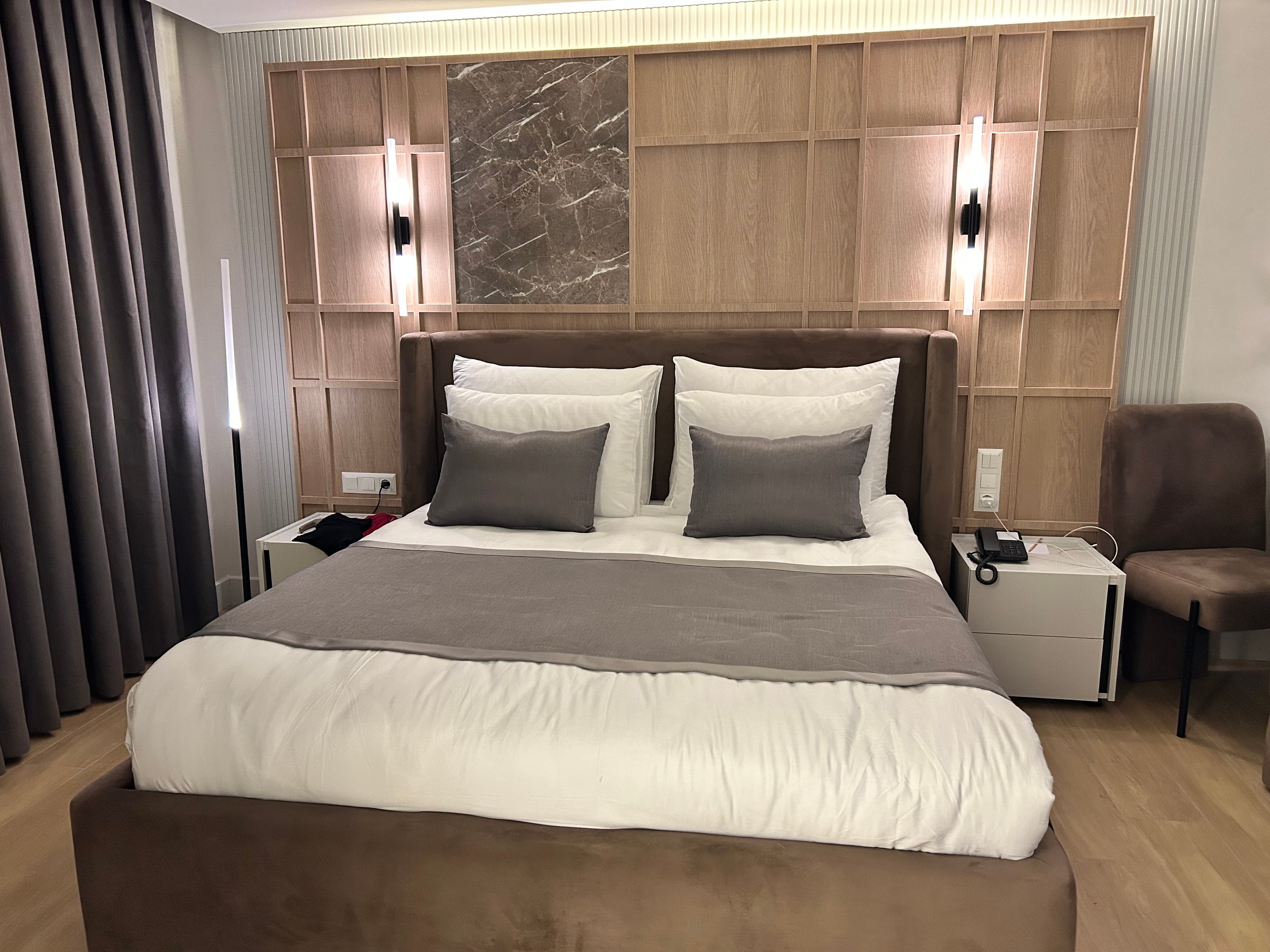 Awen Lara Hotel - photo 2