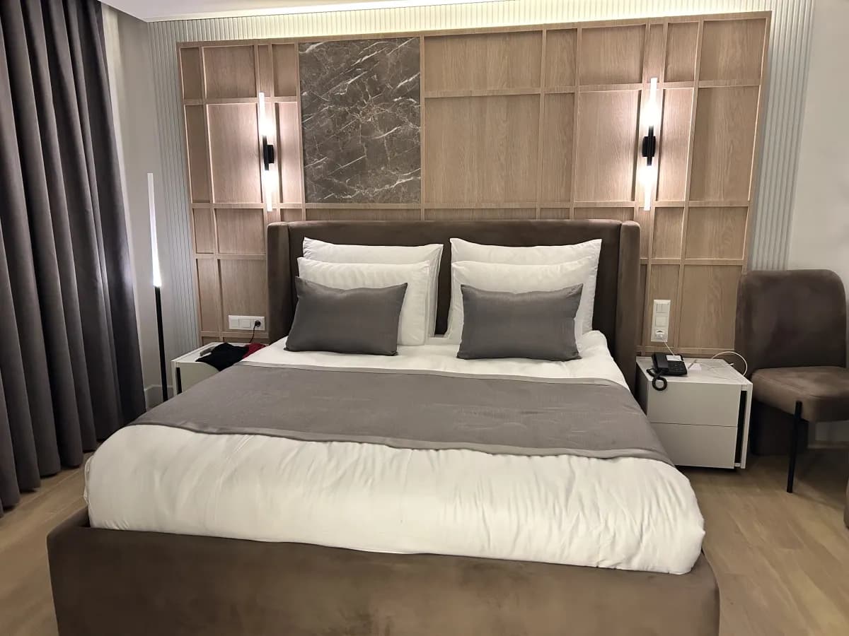 Awen Lara Hotel - photo 2