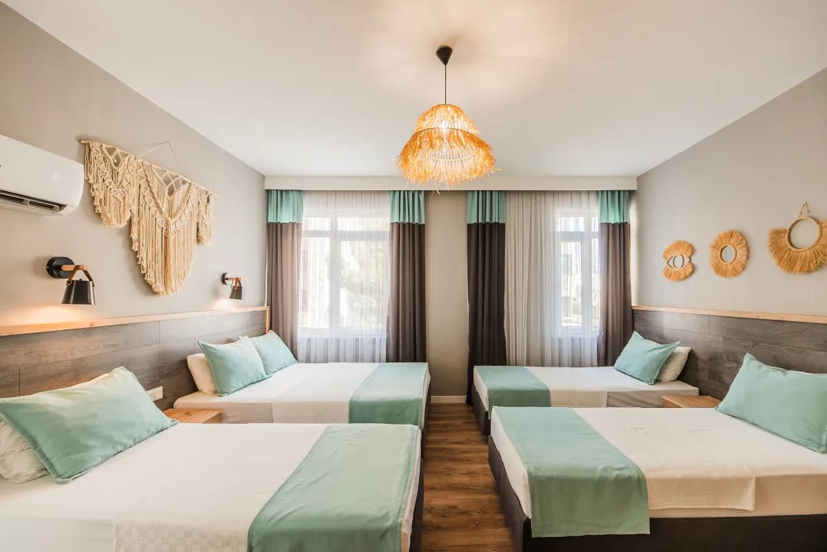 The Royal City Hotel - photo 5