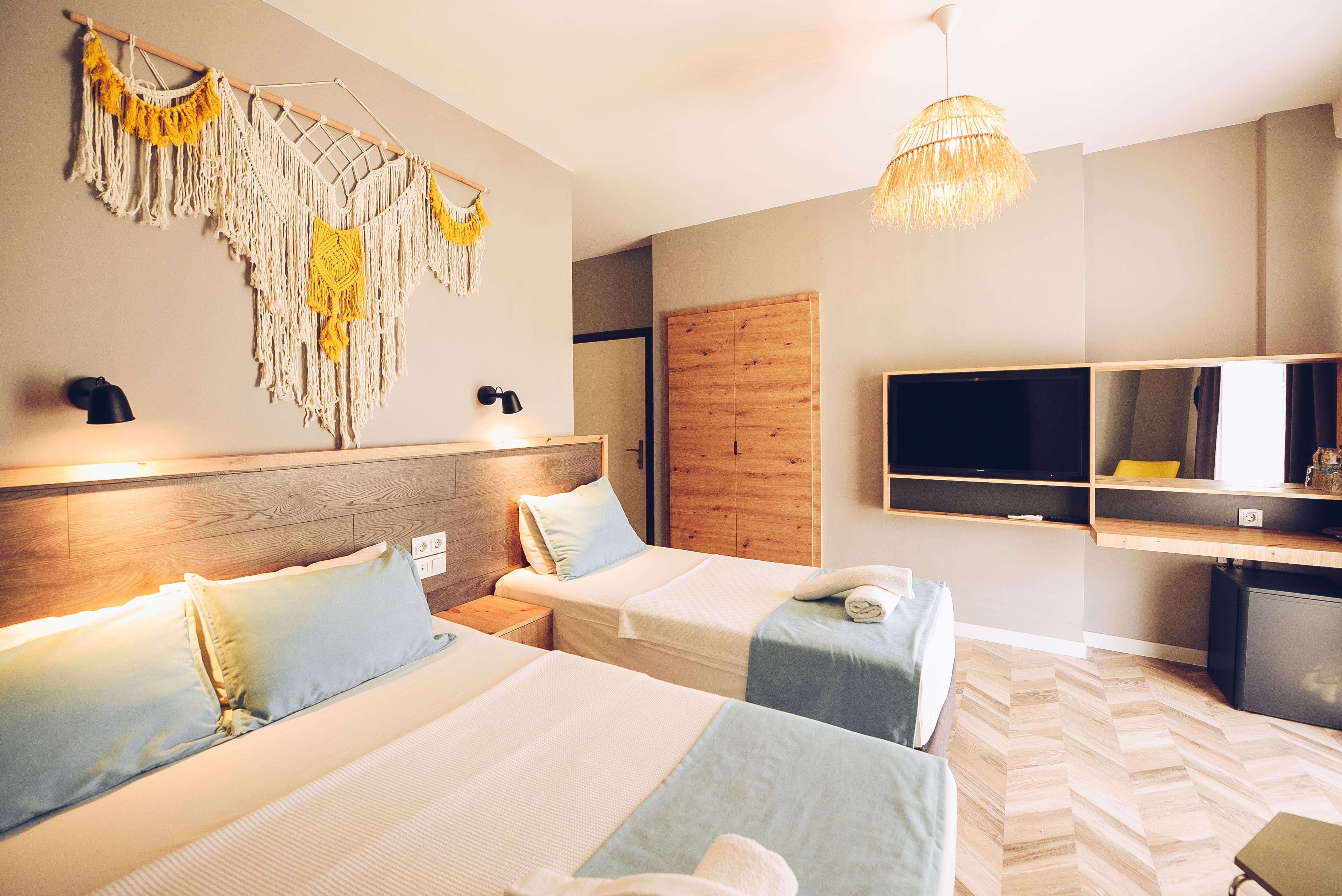 The Royal City Hotel - photo 6