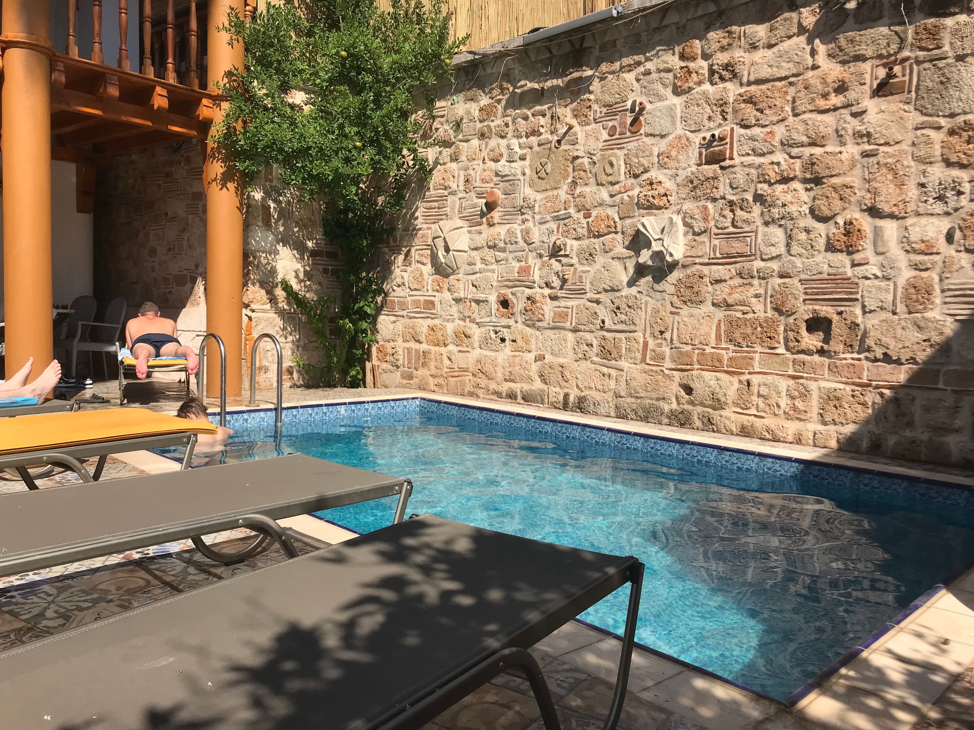 Woo Town Suites - photo 3