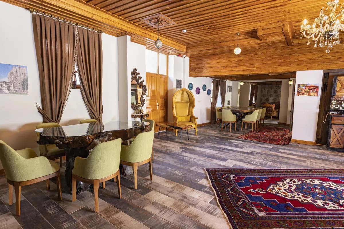 Woo Town Suites - photo 10