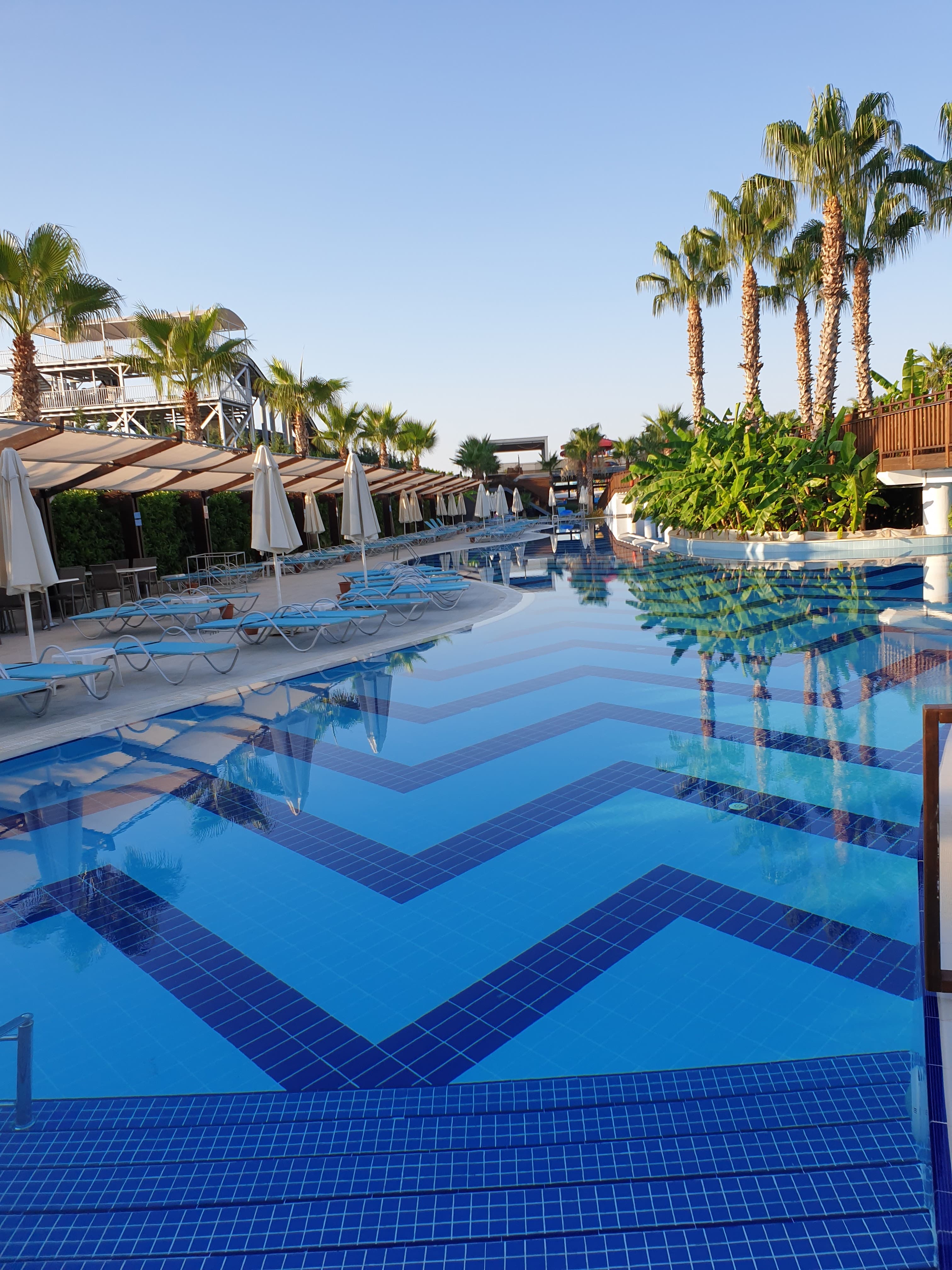 Saturn Palace Resort - photo 3