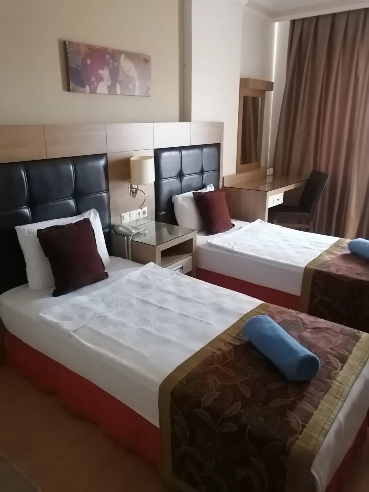 Suite Laguna Hotel - photo 2