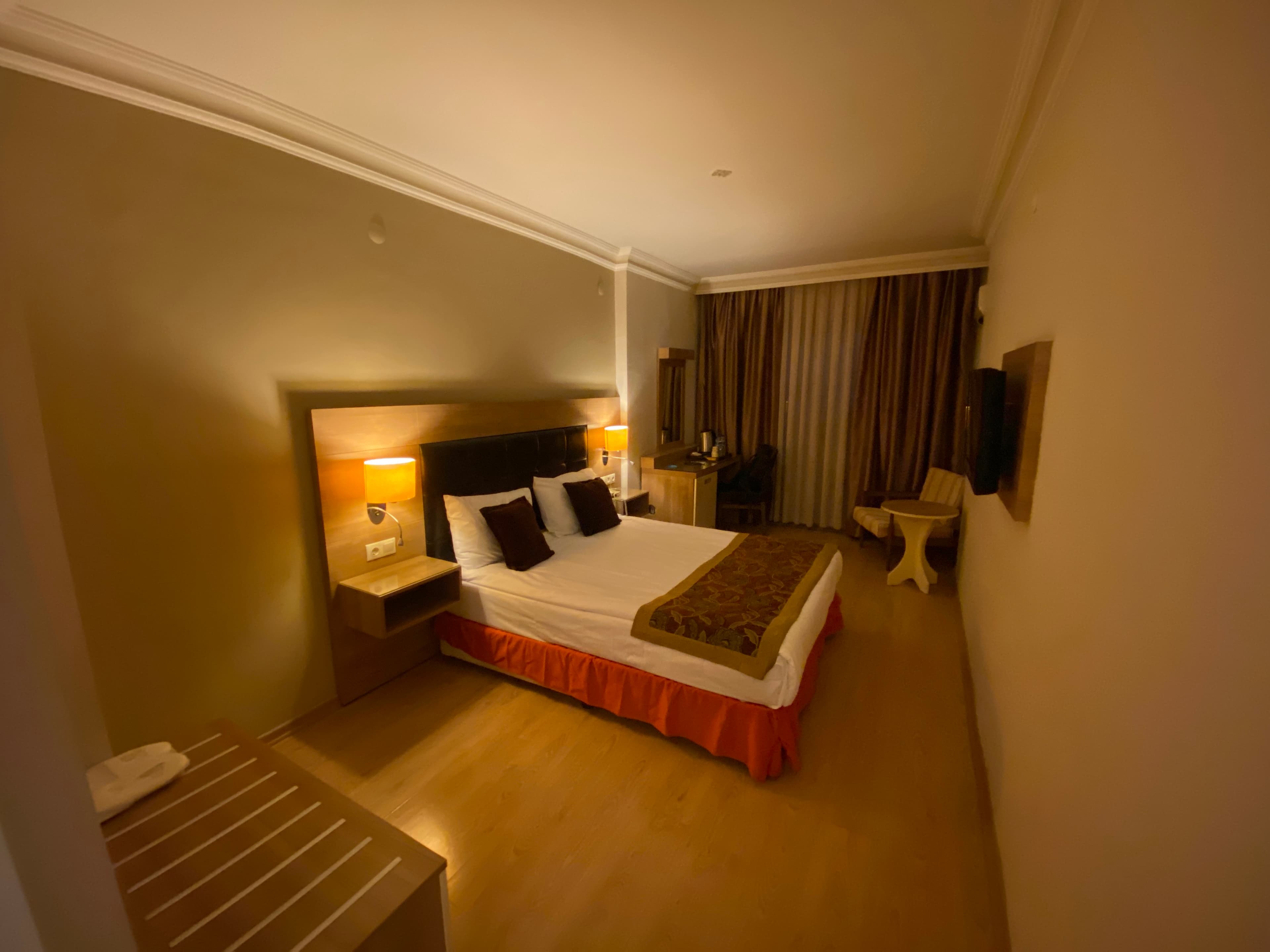 Suite Laguna Hotel - photo 6