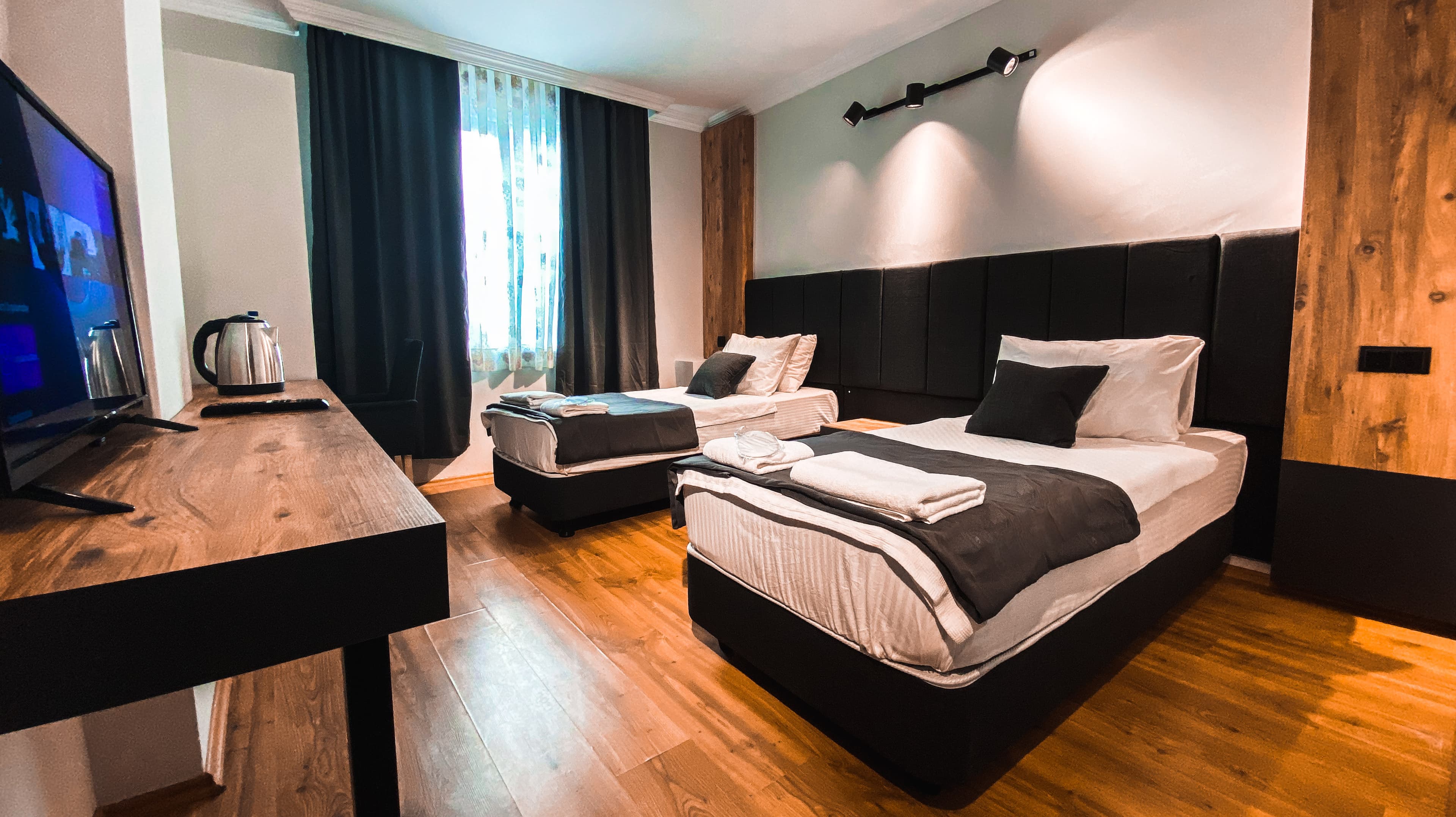 TEPE HOTEL & BUSINESS SUITE - photo 2