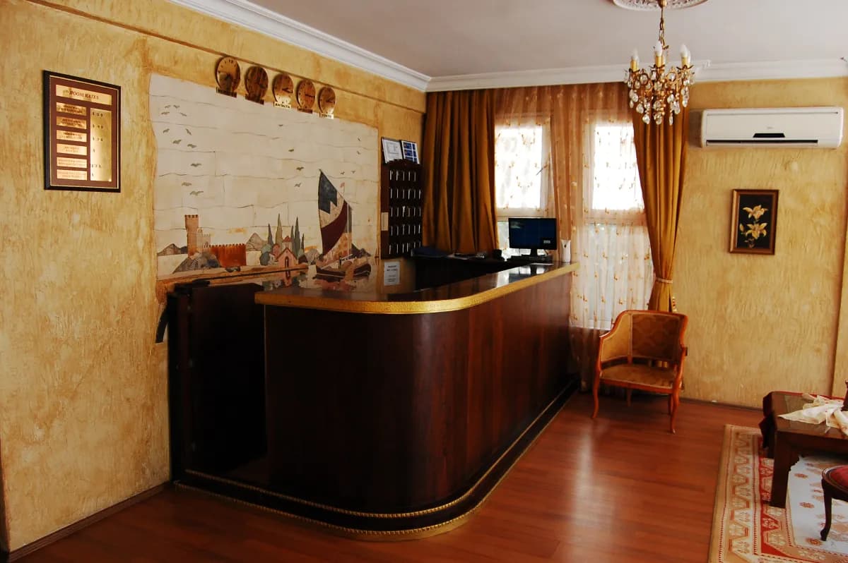 Triana Hotel - photo 8