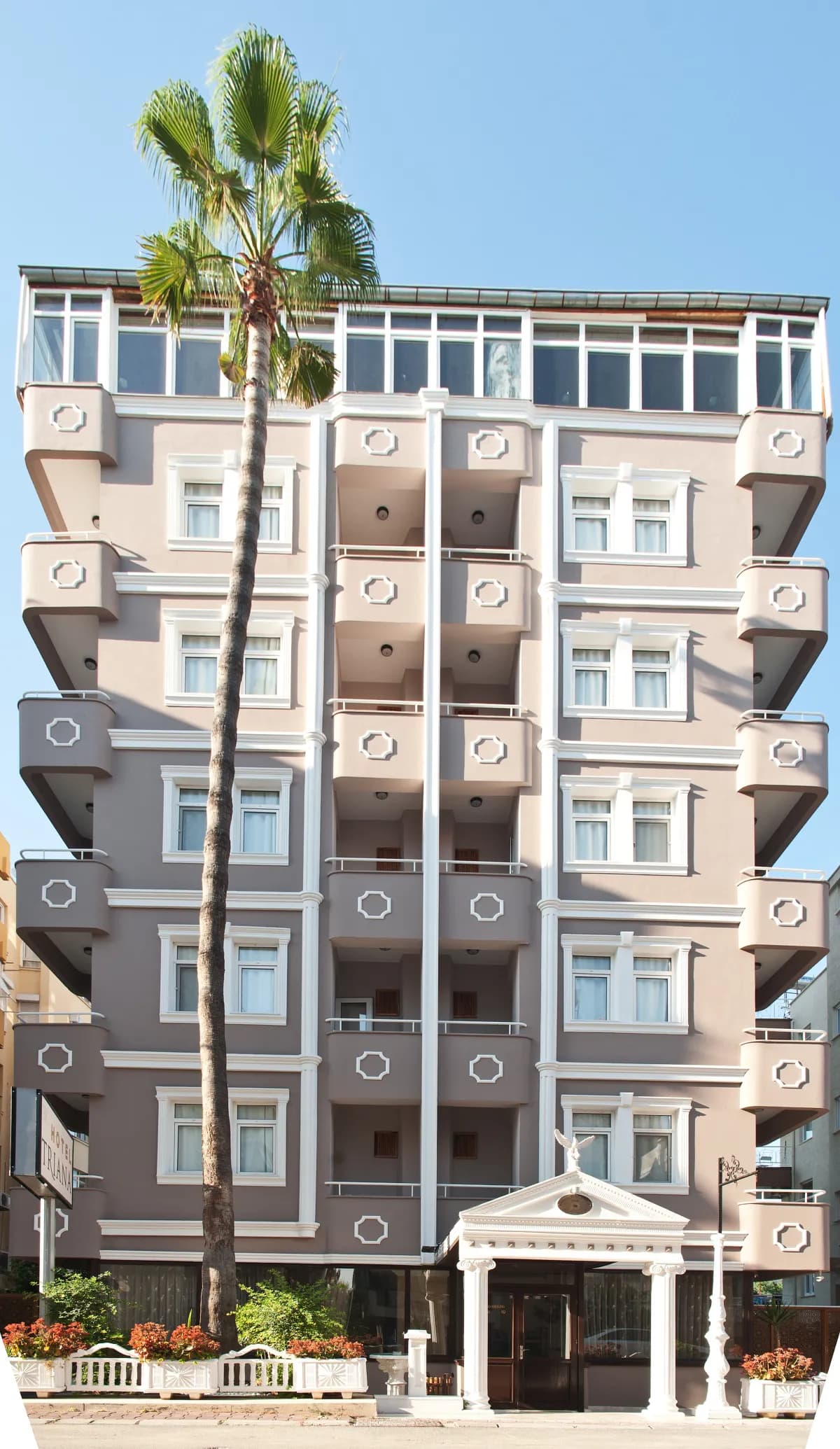 Triana Hotel - photo 9