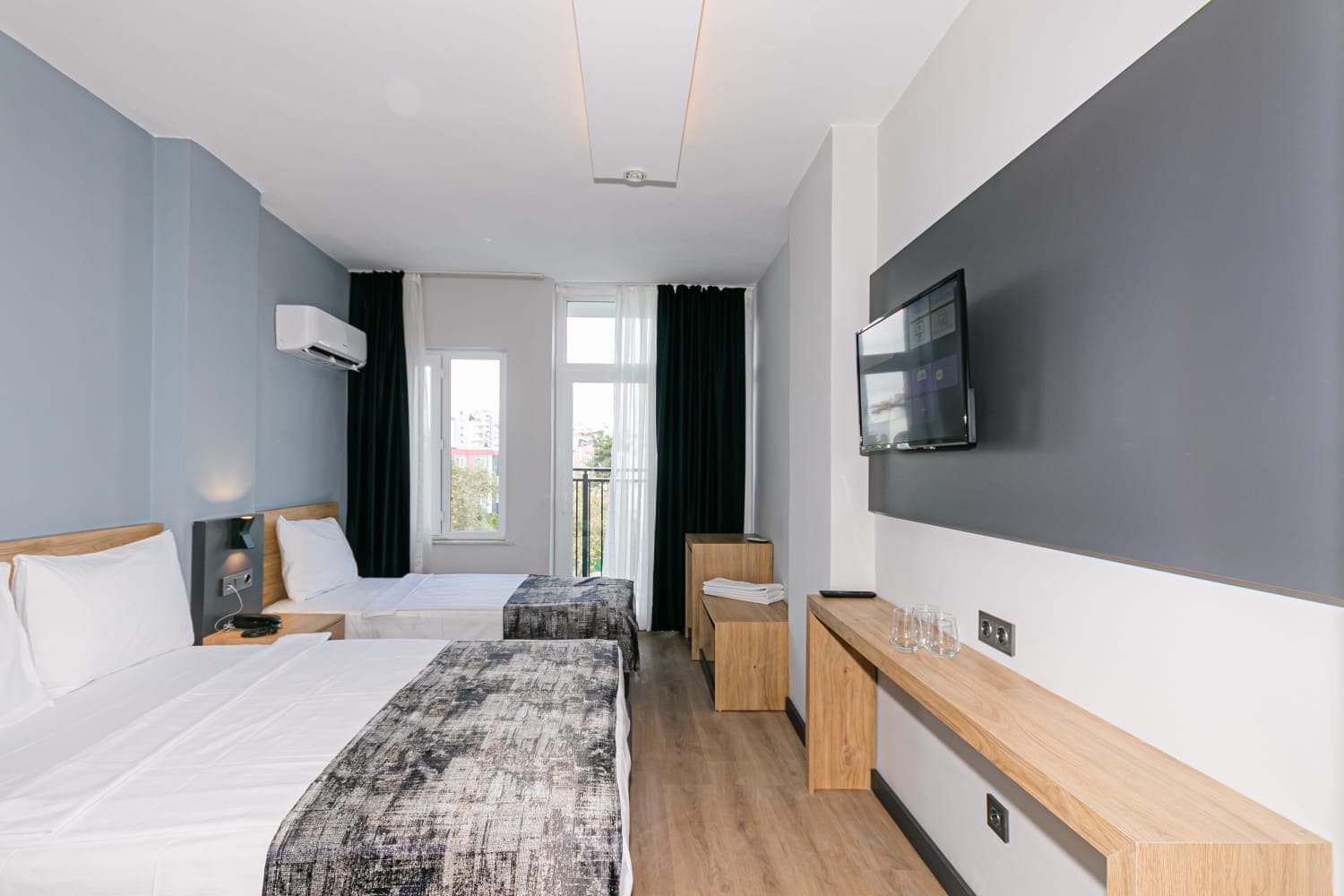 Lara World Hotel & Spa - photo 2