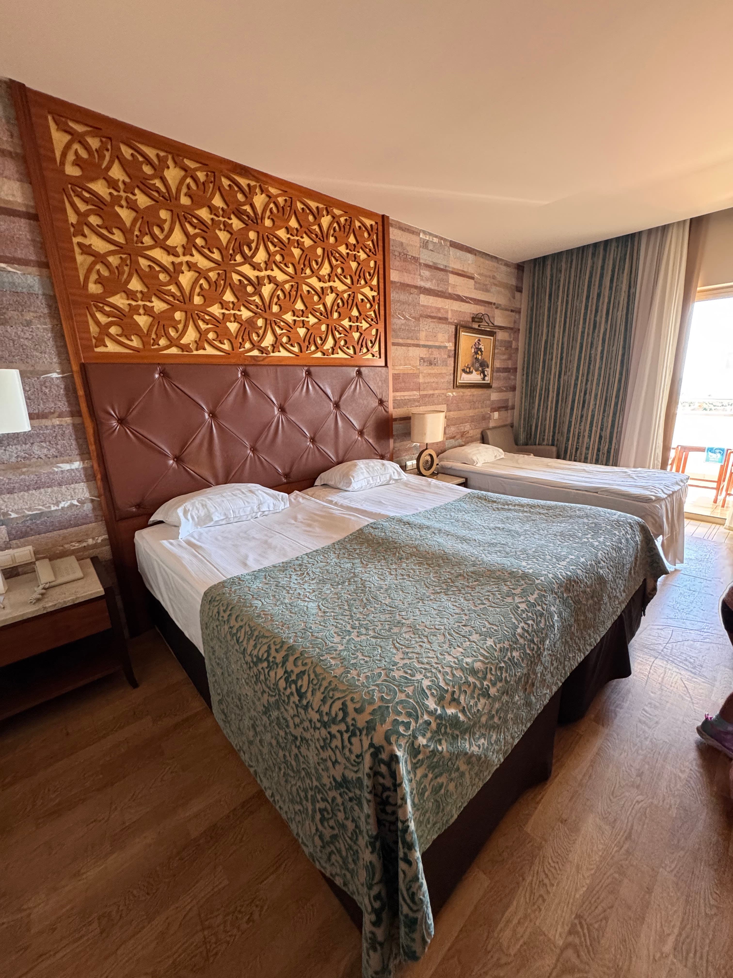 Melas Lara Hotel - photo 2