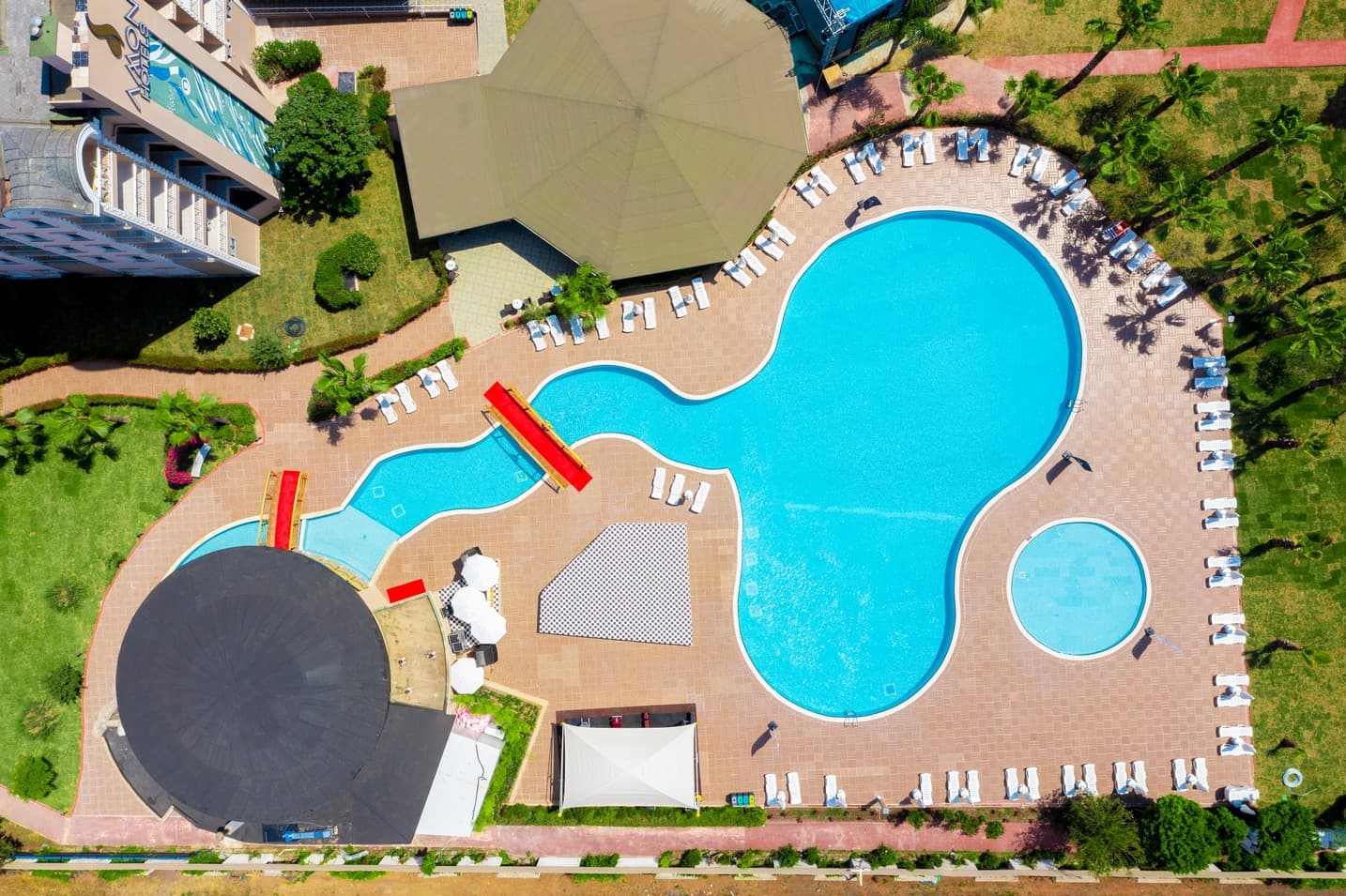 Amon Hotels - photo 5