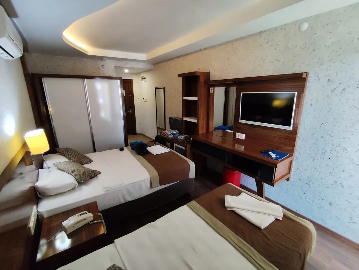 GRAND BARHAN HOTEL - photo 2