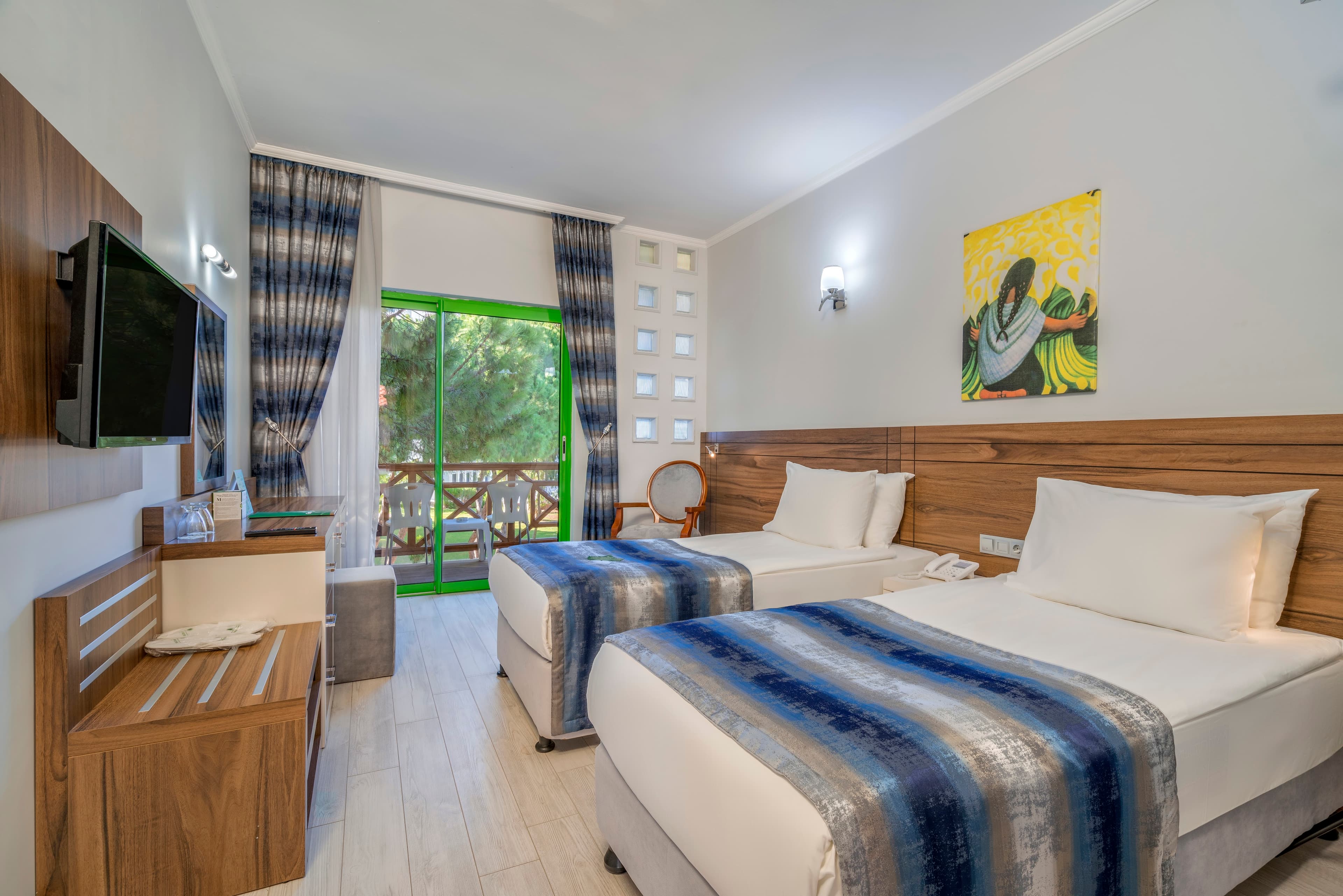 GREEN MAX HOTEL - photo 4