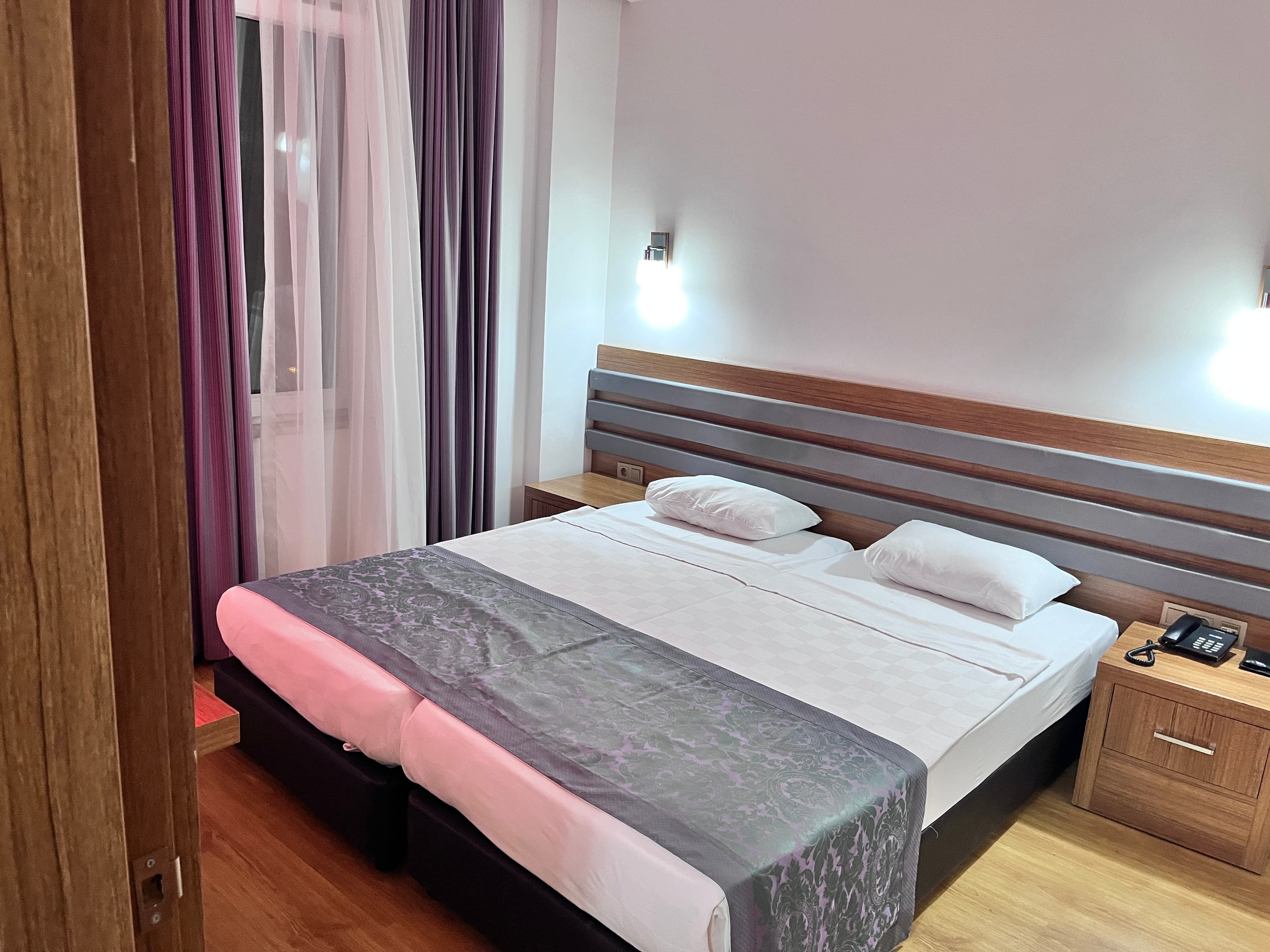 Sealine Hotel - photo 2