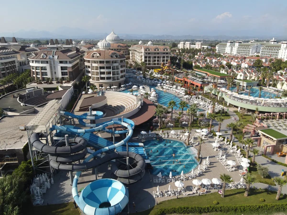 Kirman Belazur Resort & Spa
