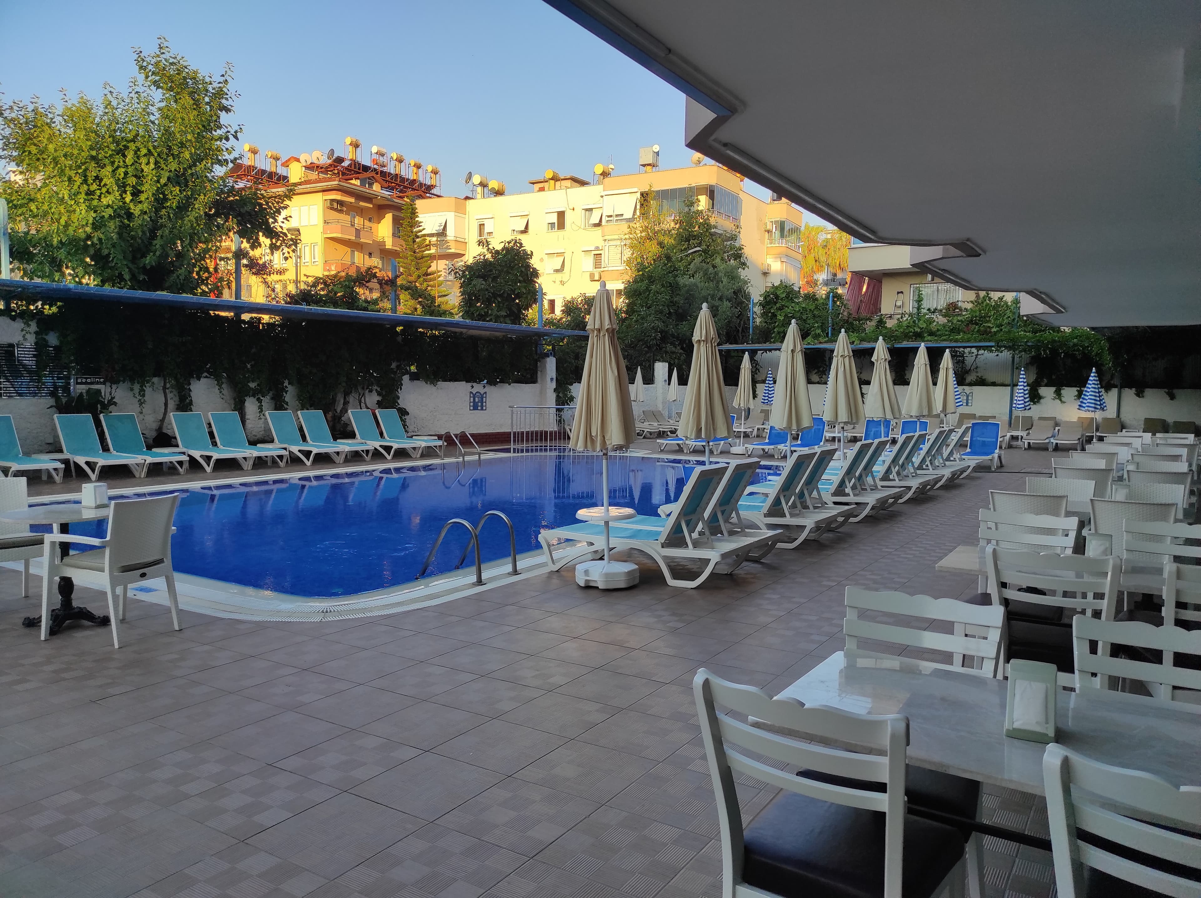 Sealine Hotel - photo 6