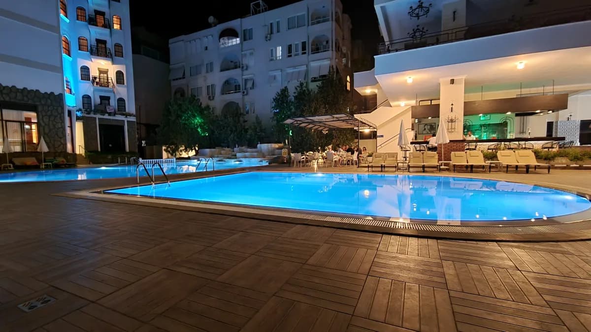 Otel Boulevard - photo 8