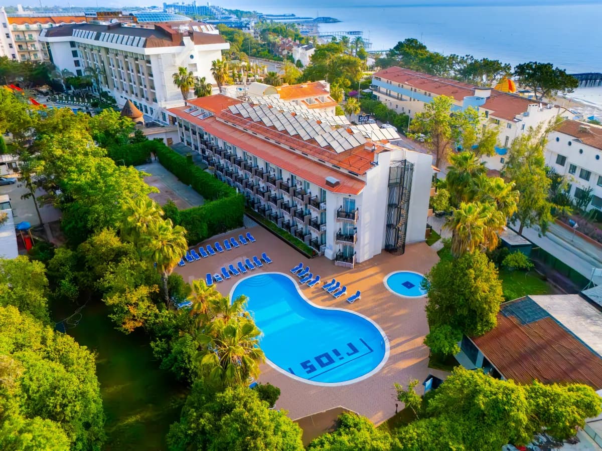 Rios Beach Hotel