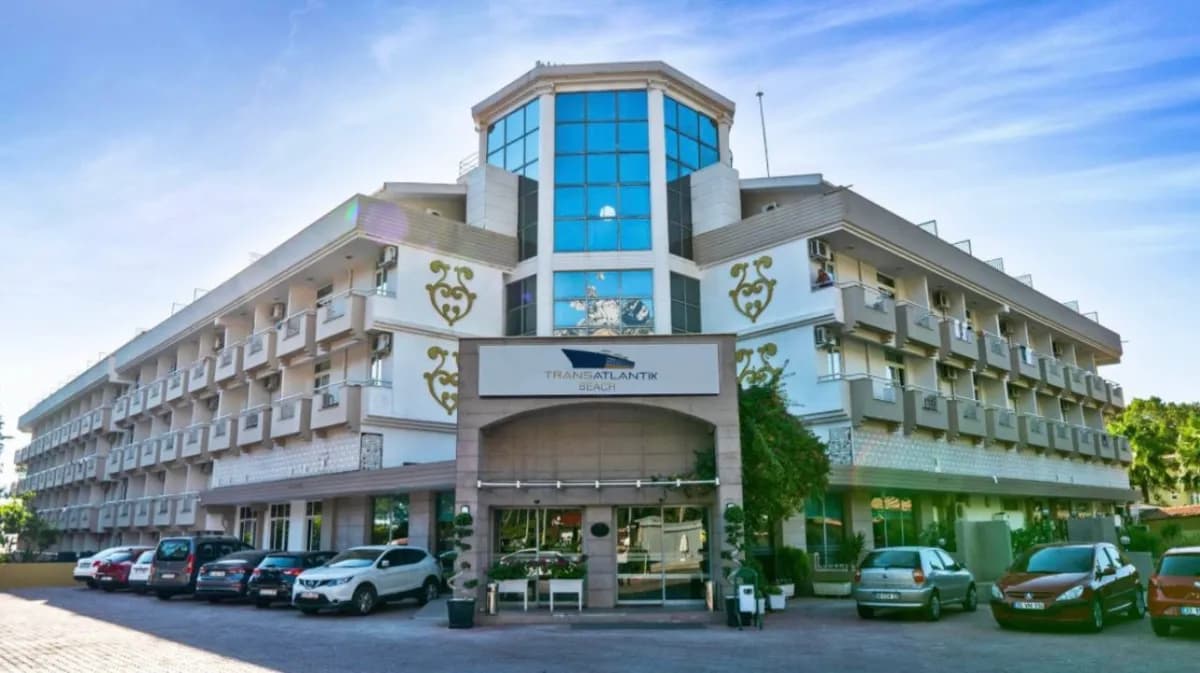 Transatlantik Beach Hotel