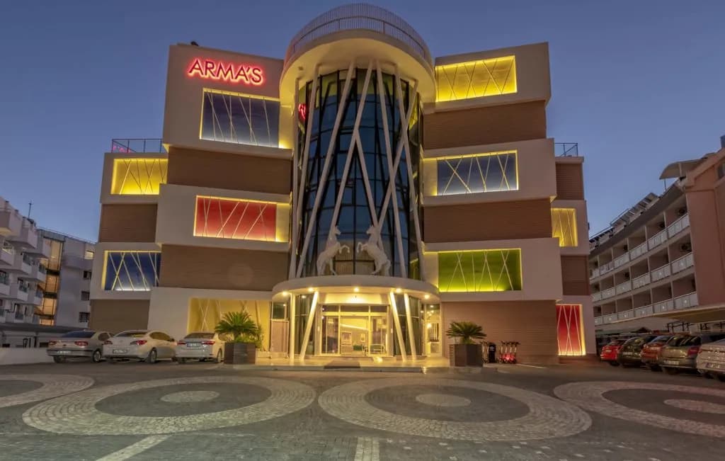 Armas Beach Hotel