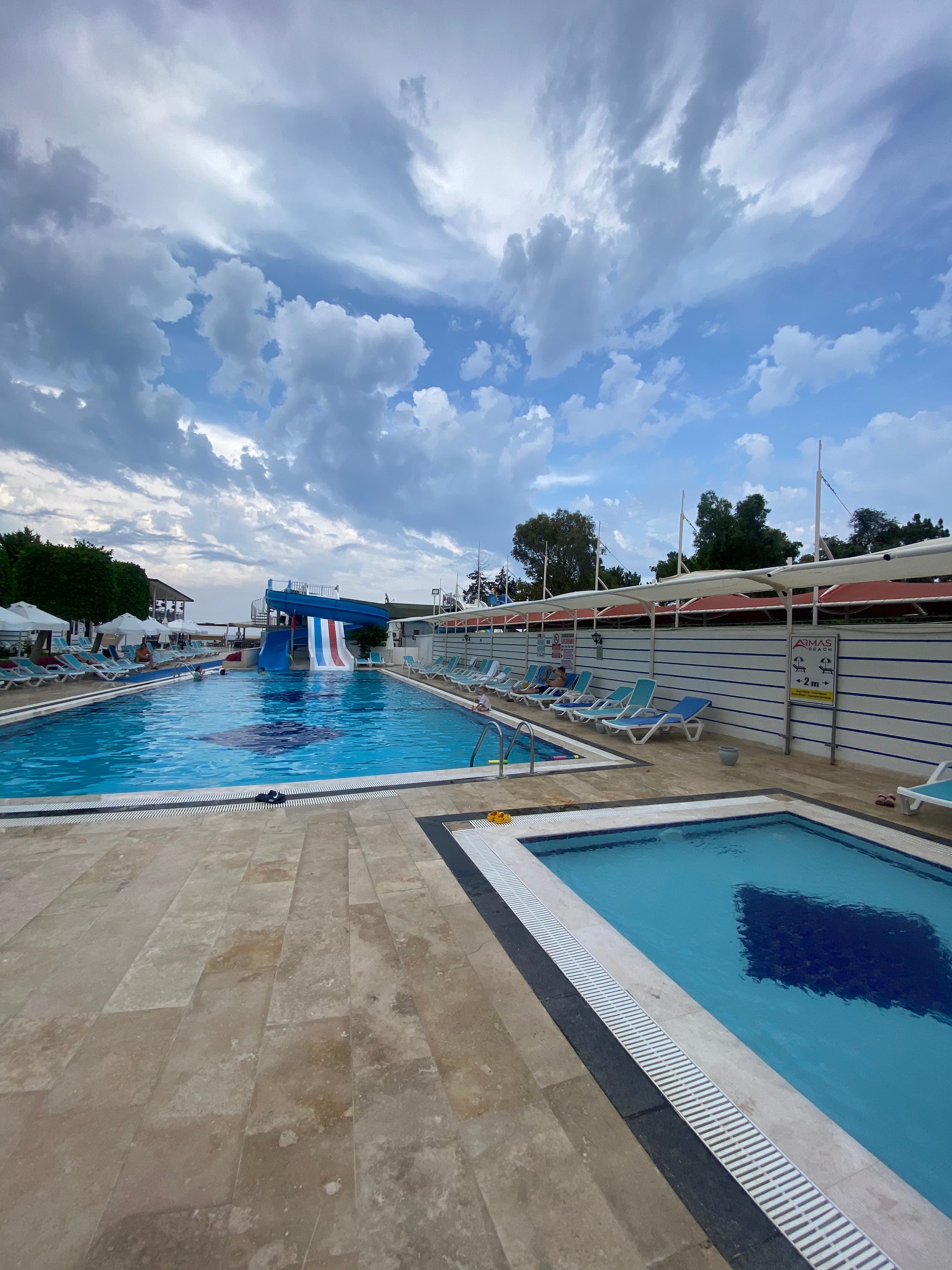 Armas Beach Hotel - photo 3