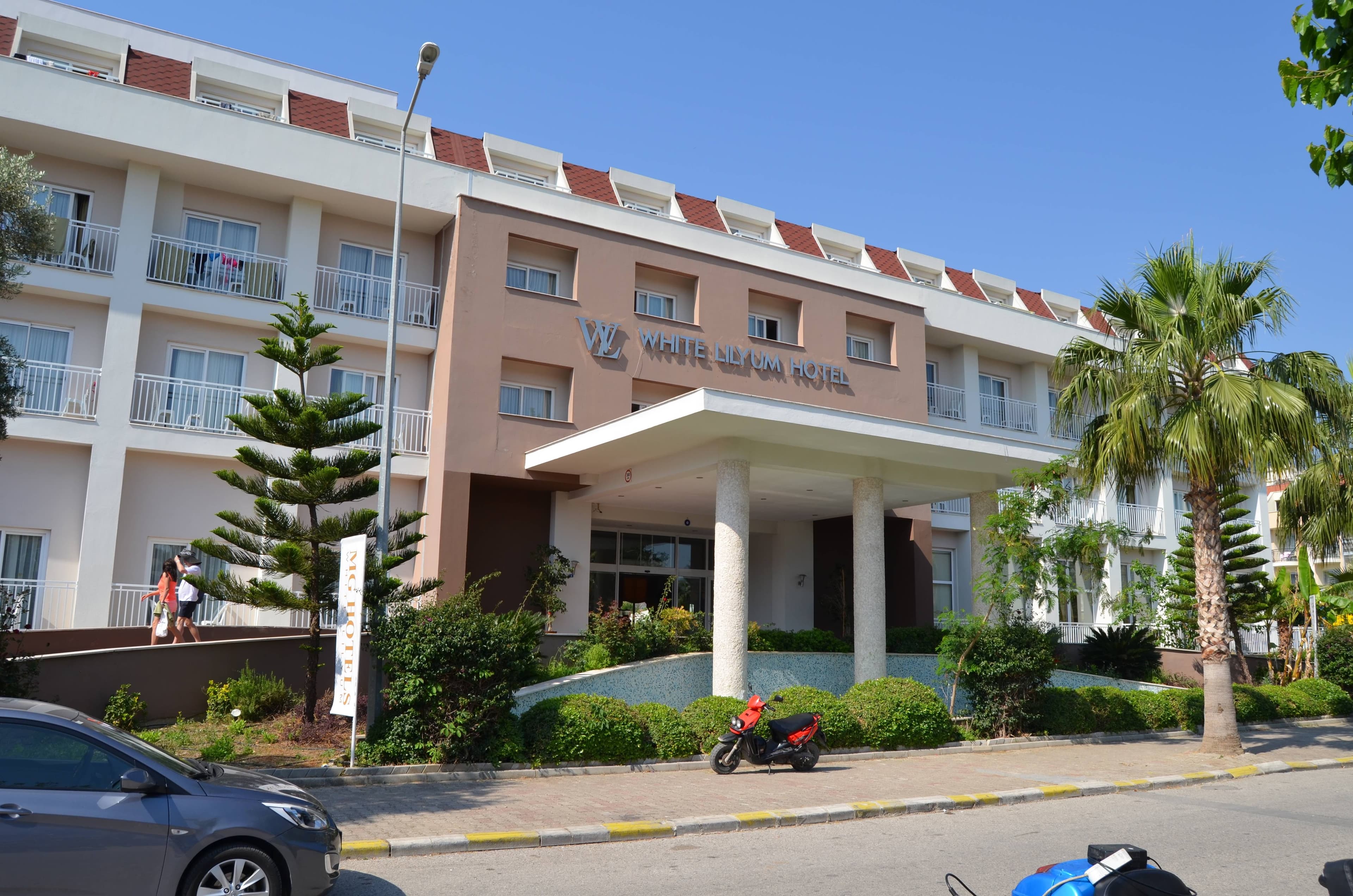 White Lilyum Hotel - photo 7