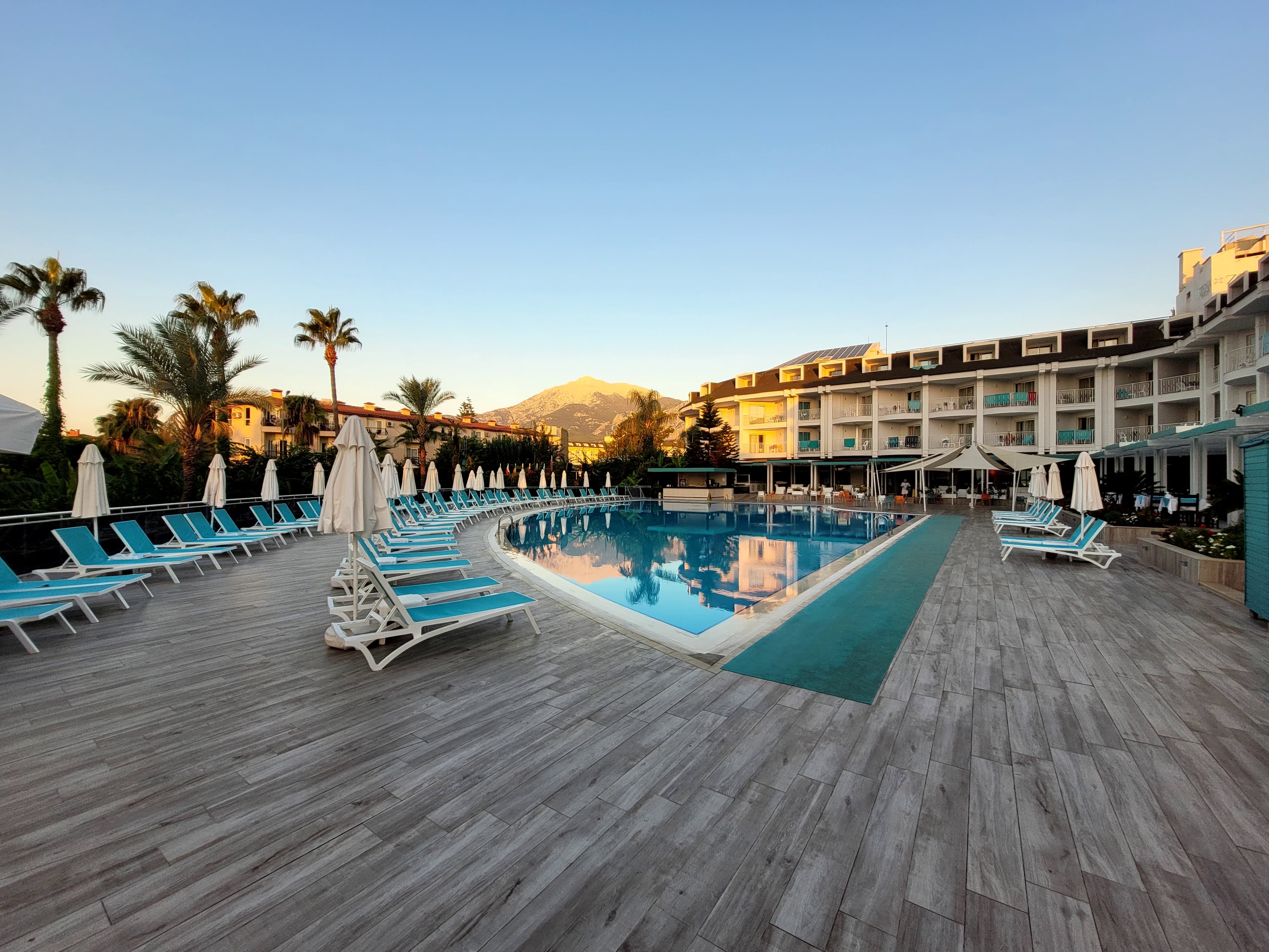 Zena Resort Hotel - photo 6