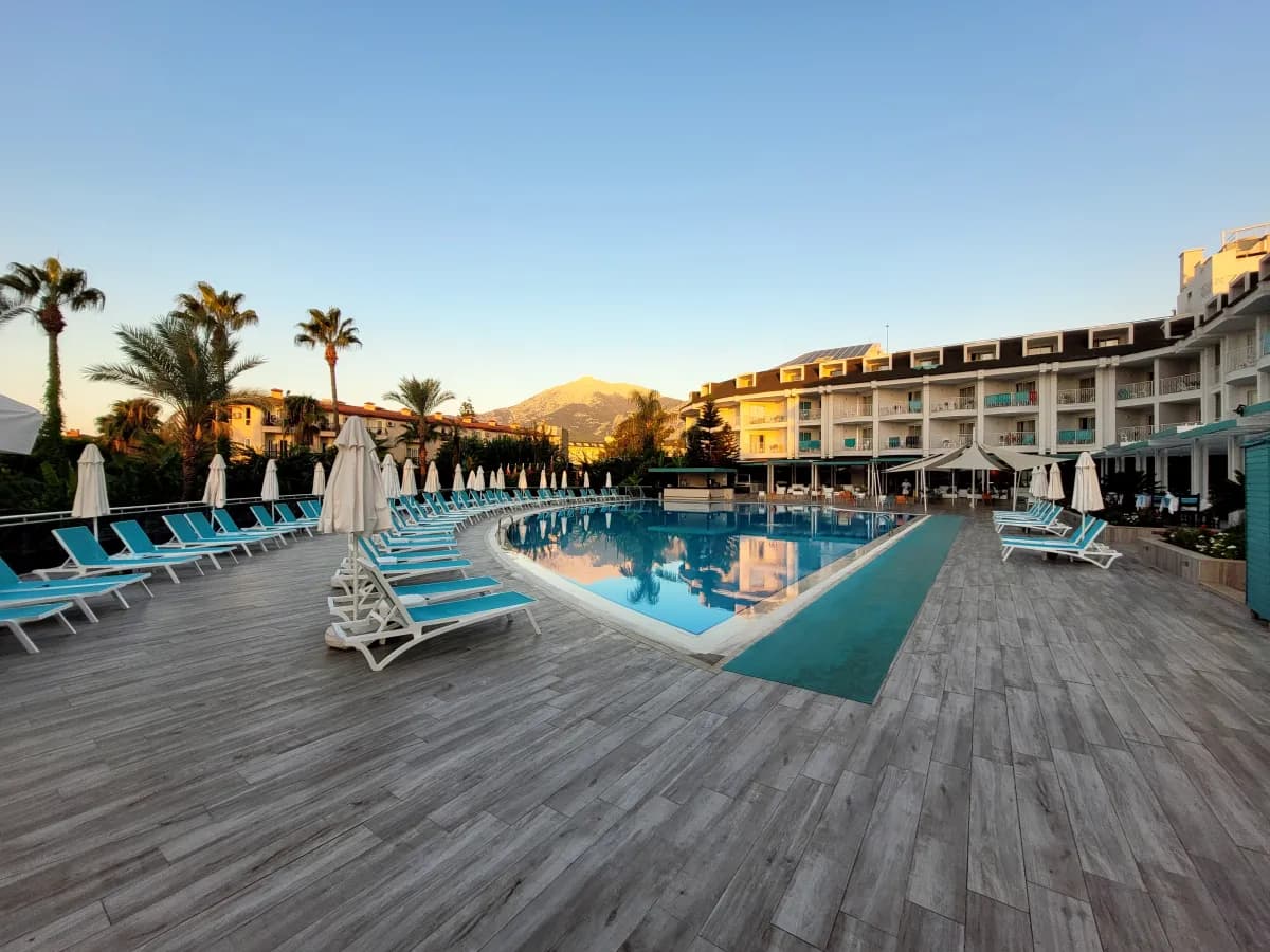 Zena Resort Hotel - photo 6