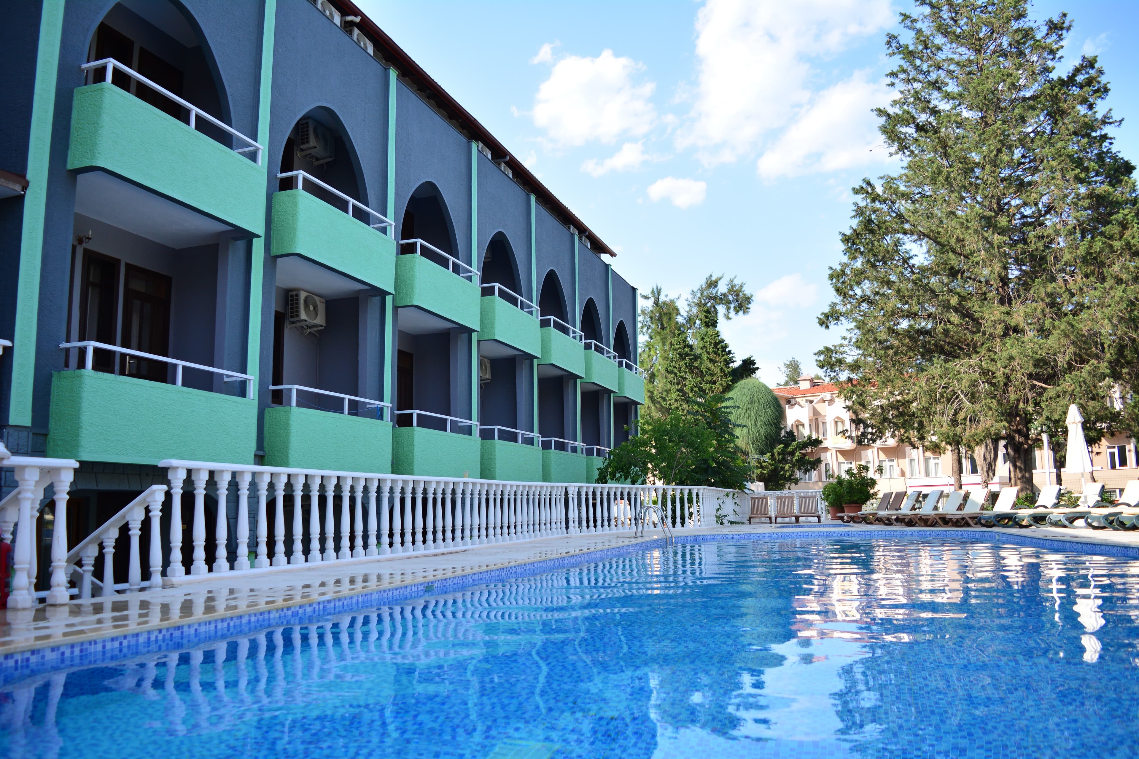 Anita Sunpark Beach Hotel