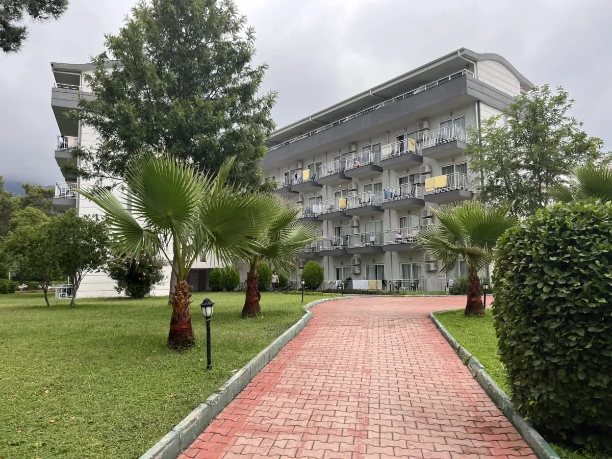 ALDER GARDEN HOTEL
