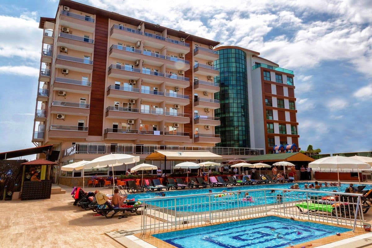 Club Bayar Beach Otel