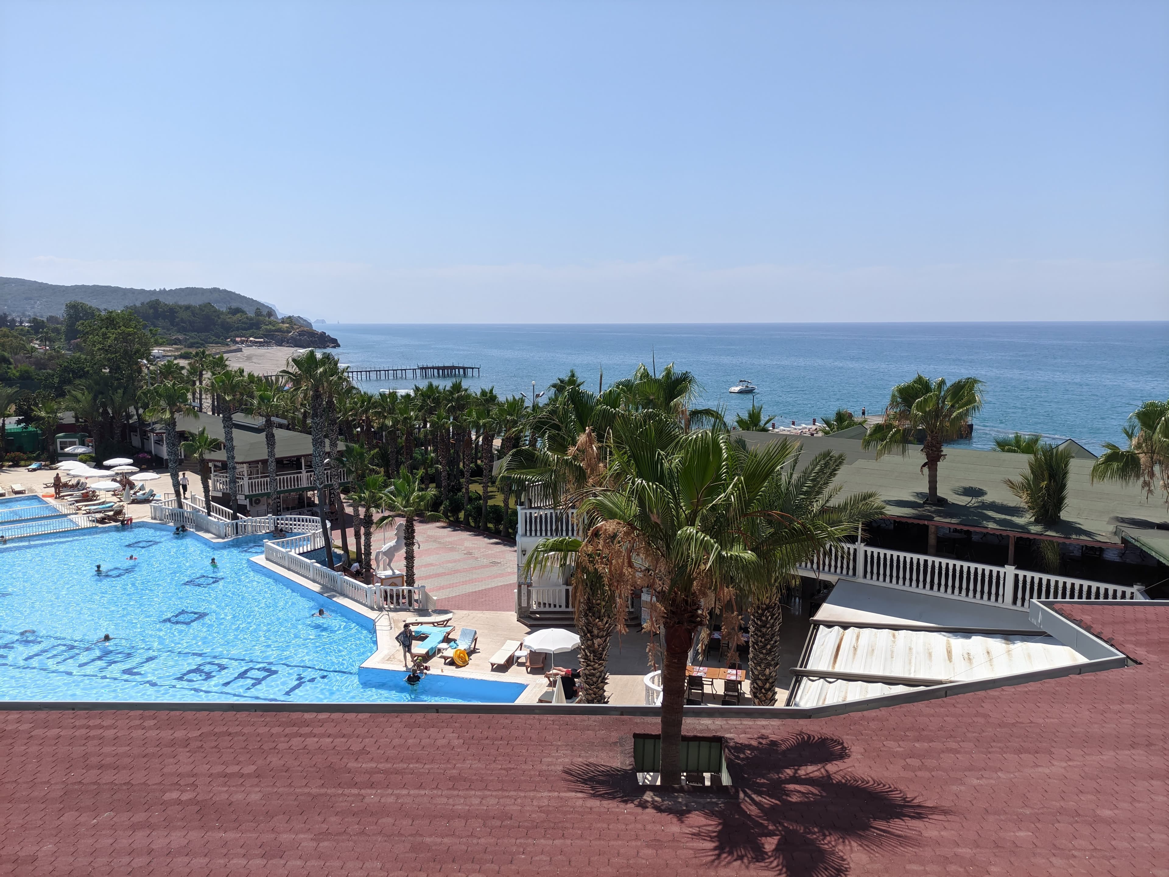 Club Big Blue Suite Hotel - photo 3