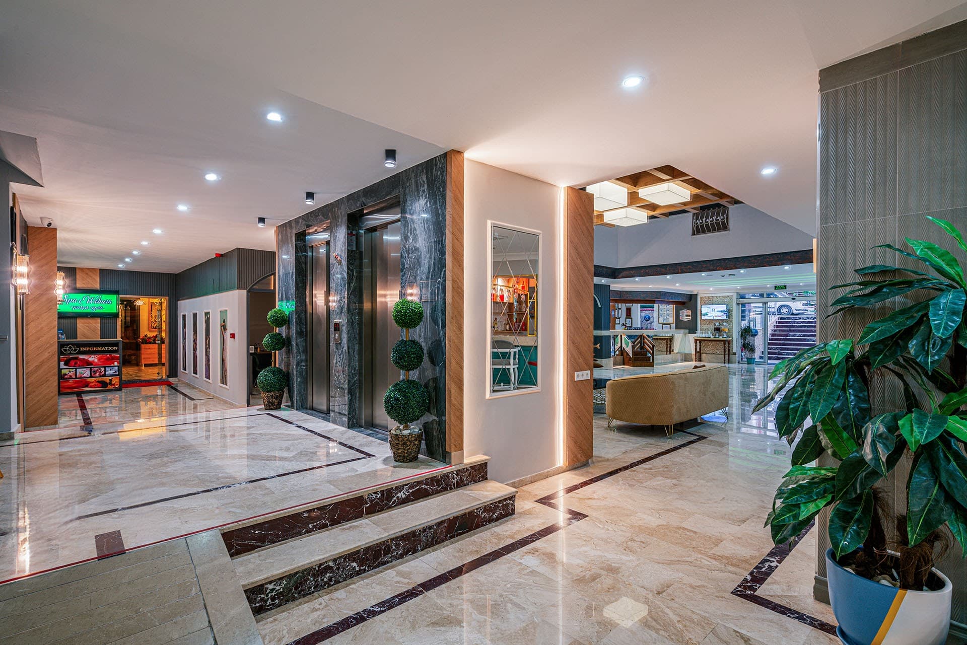 Club Big Blue Suite Hotel - photo 6