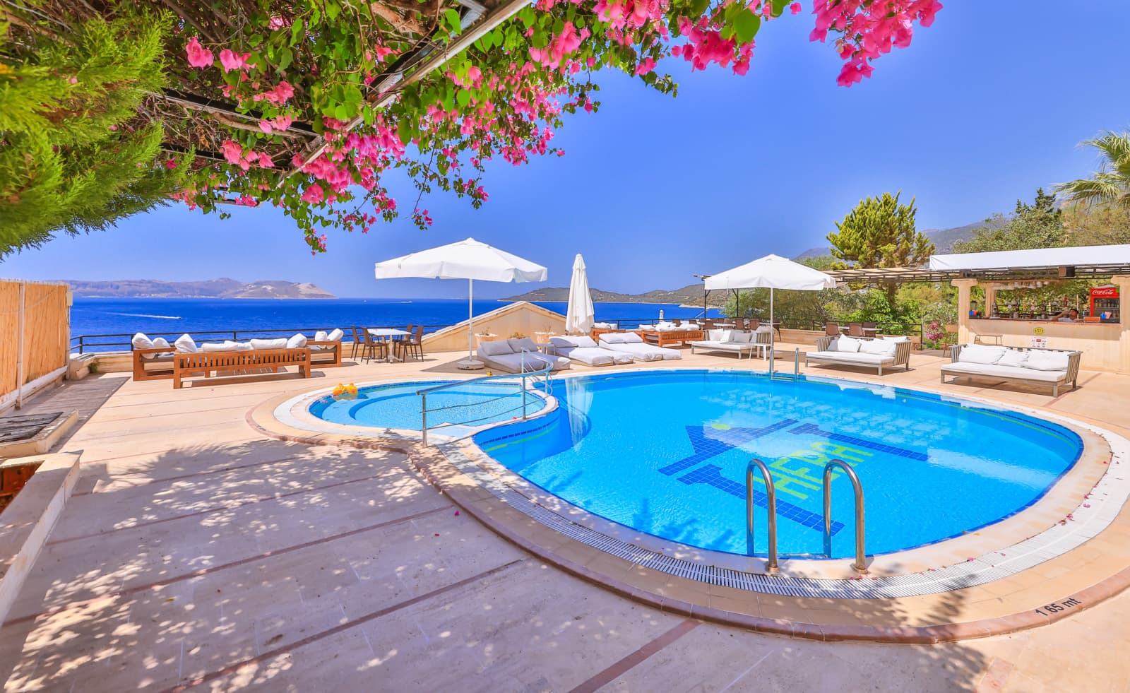 Hera Hotel - photo 5