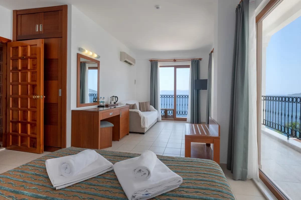 Medusa Hotel - photo 2