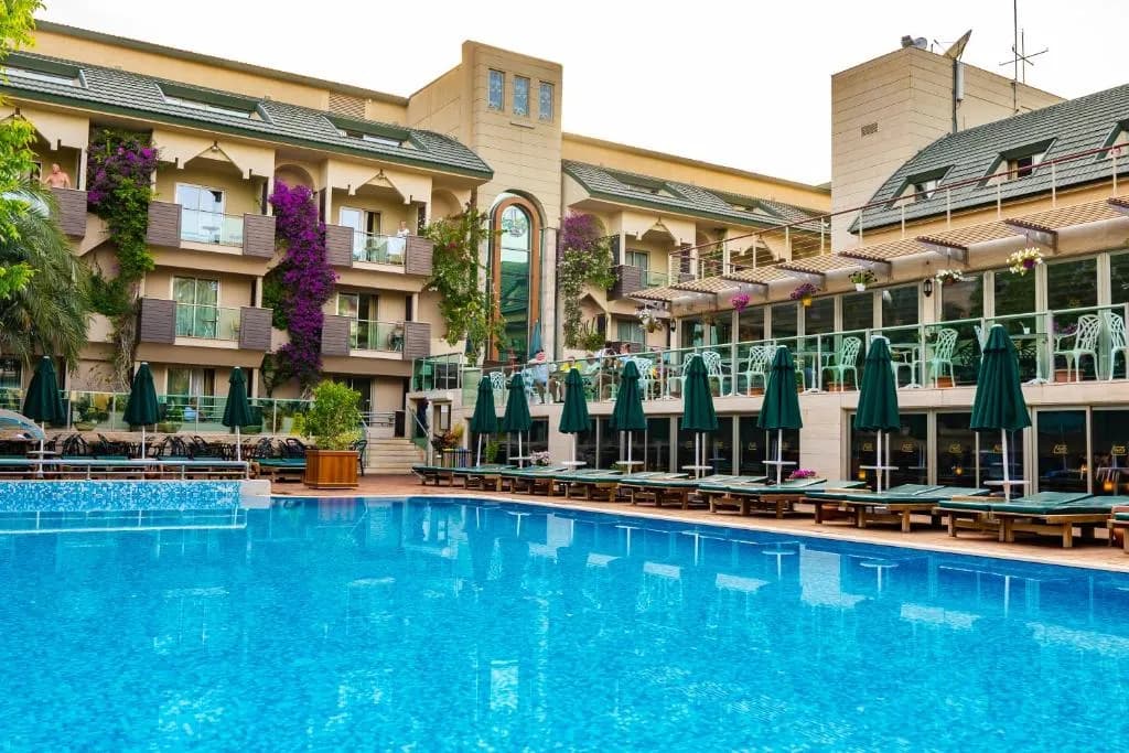 Ambassador Hotel & Spa