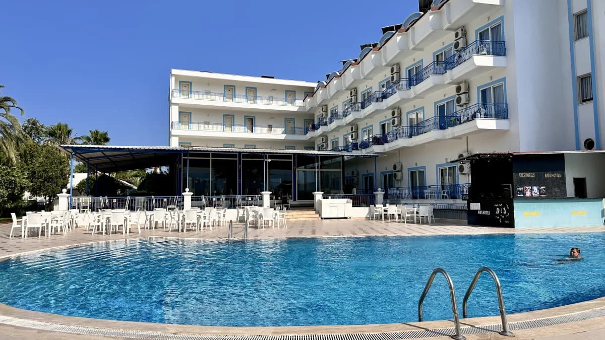 Ares Blue Hotel - photo 8