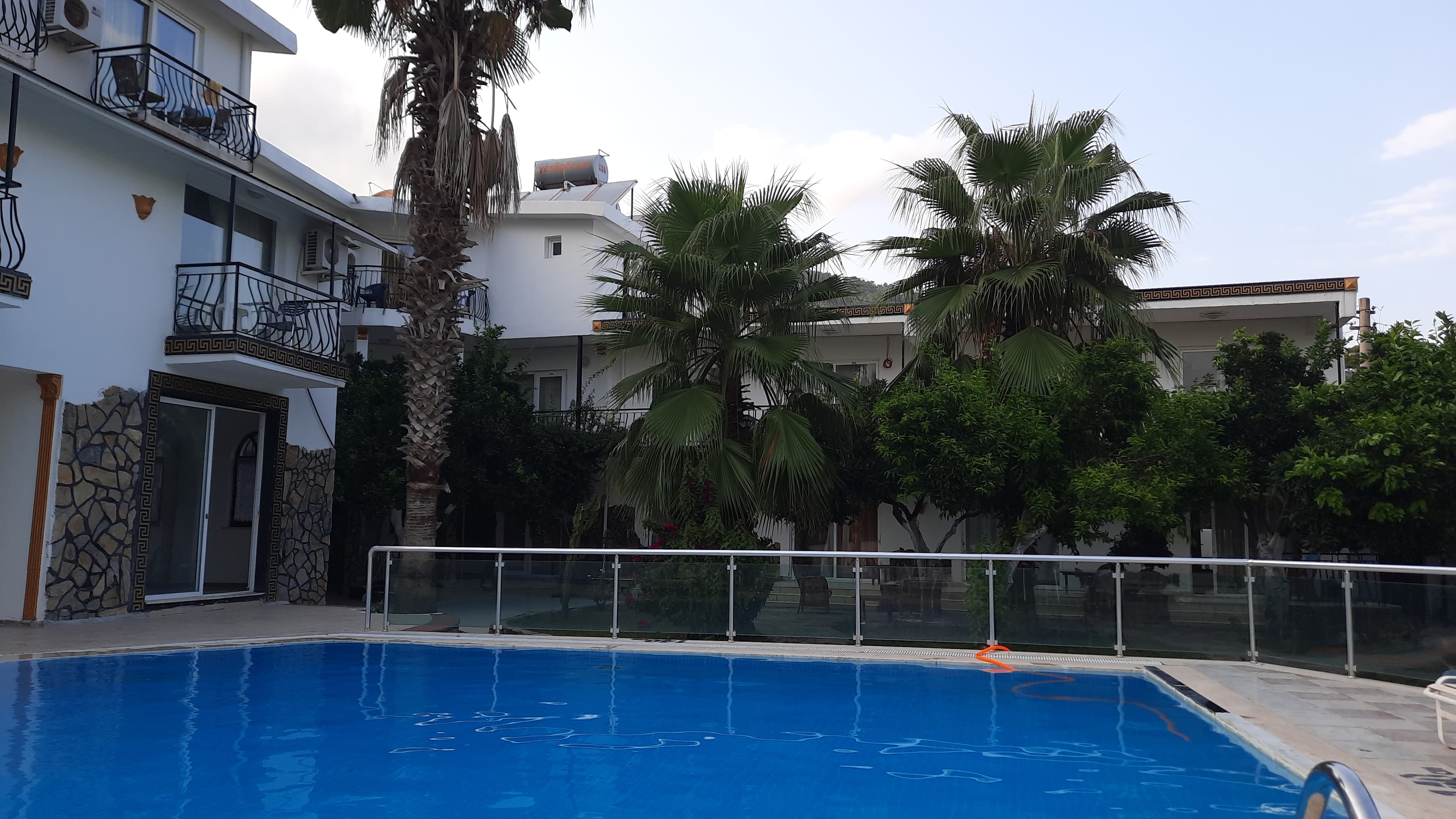 Ares Endam Hotel - photo 3