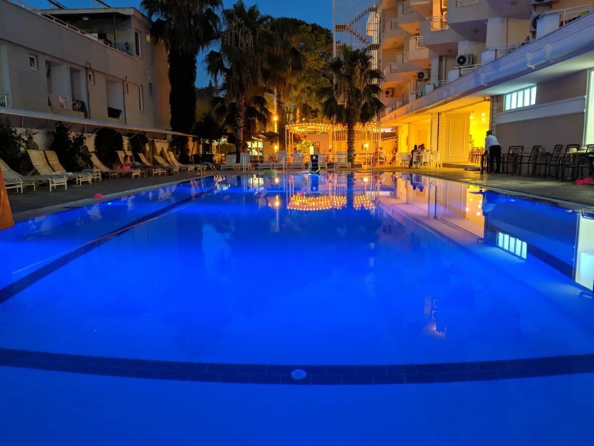 Ares Endam Hotel - photo 6