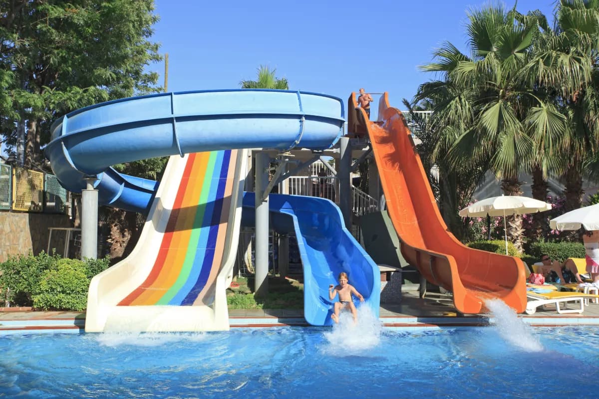 Club Mermaid Village - photo 8