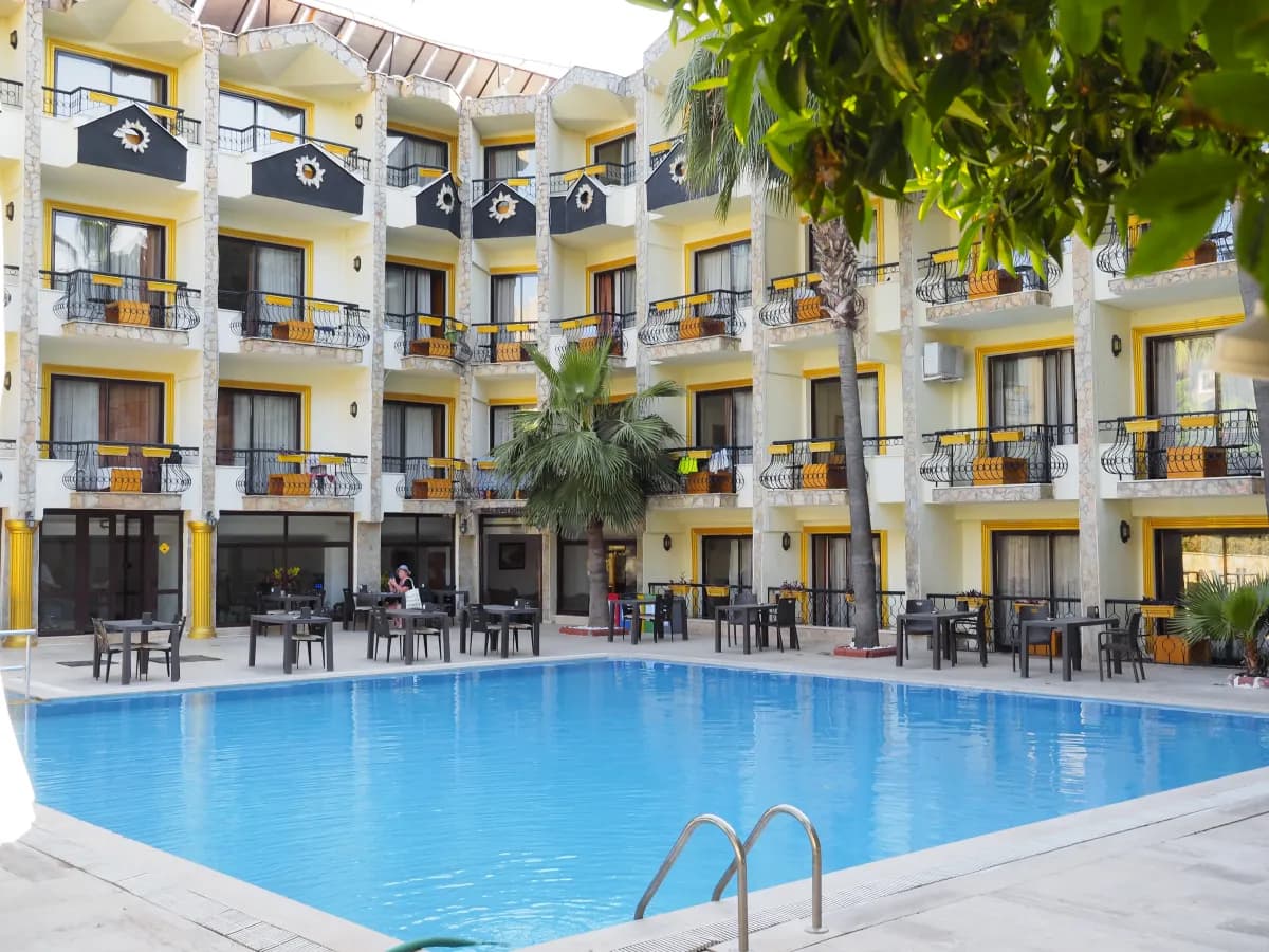Heracles Club Hotel - photo 6