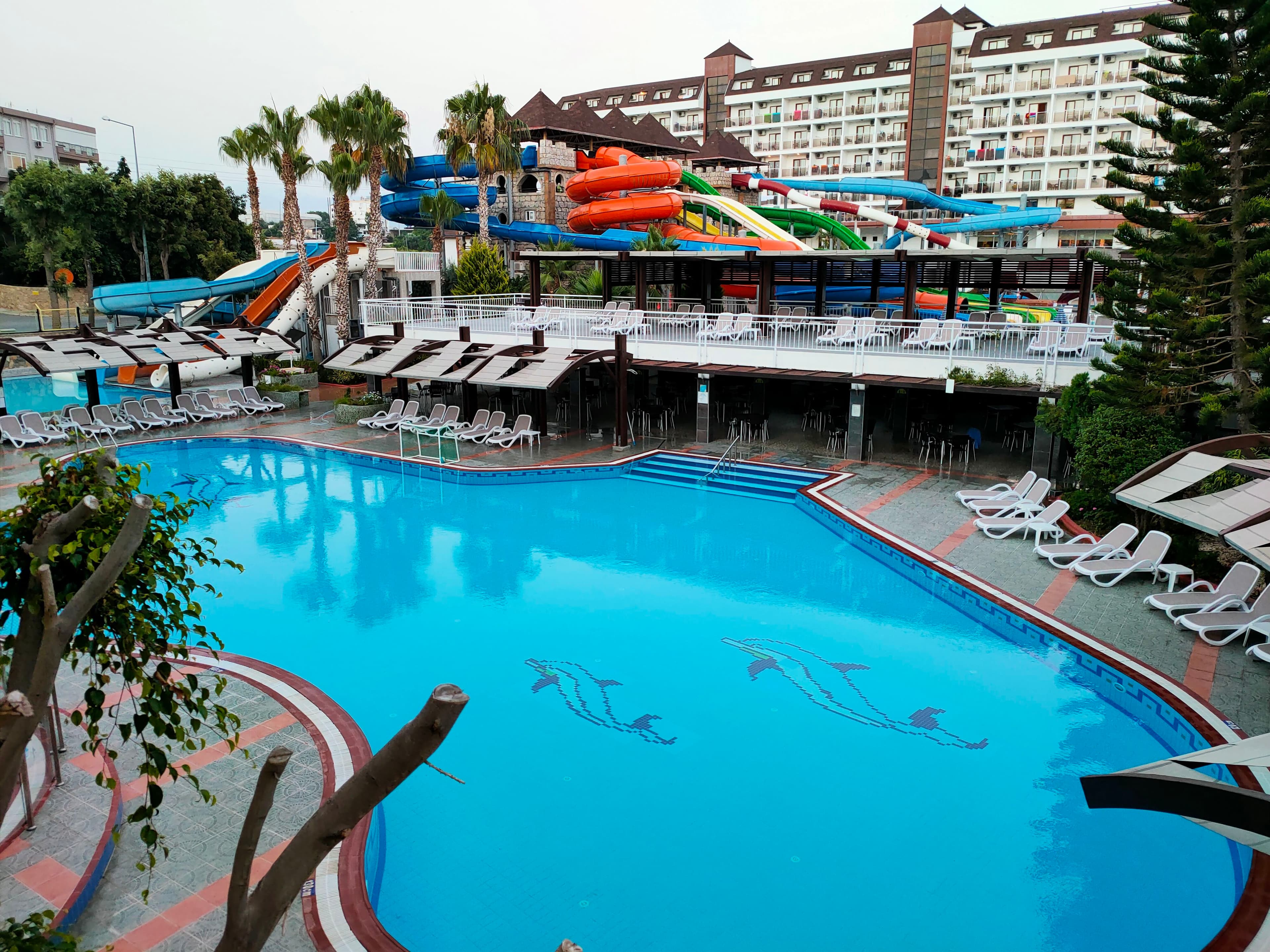 Club Mermaid Village - photo 10