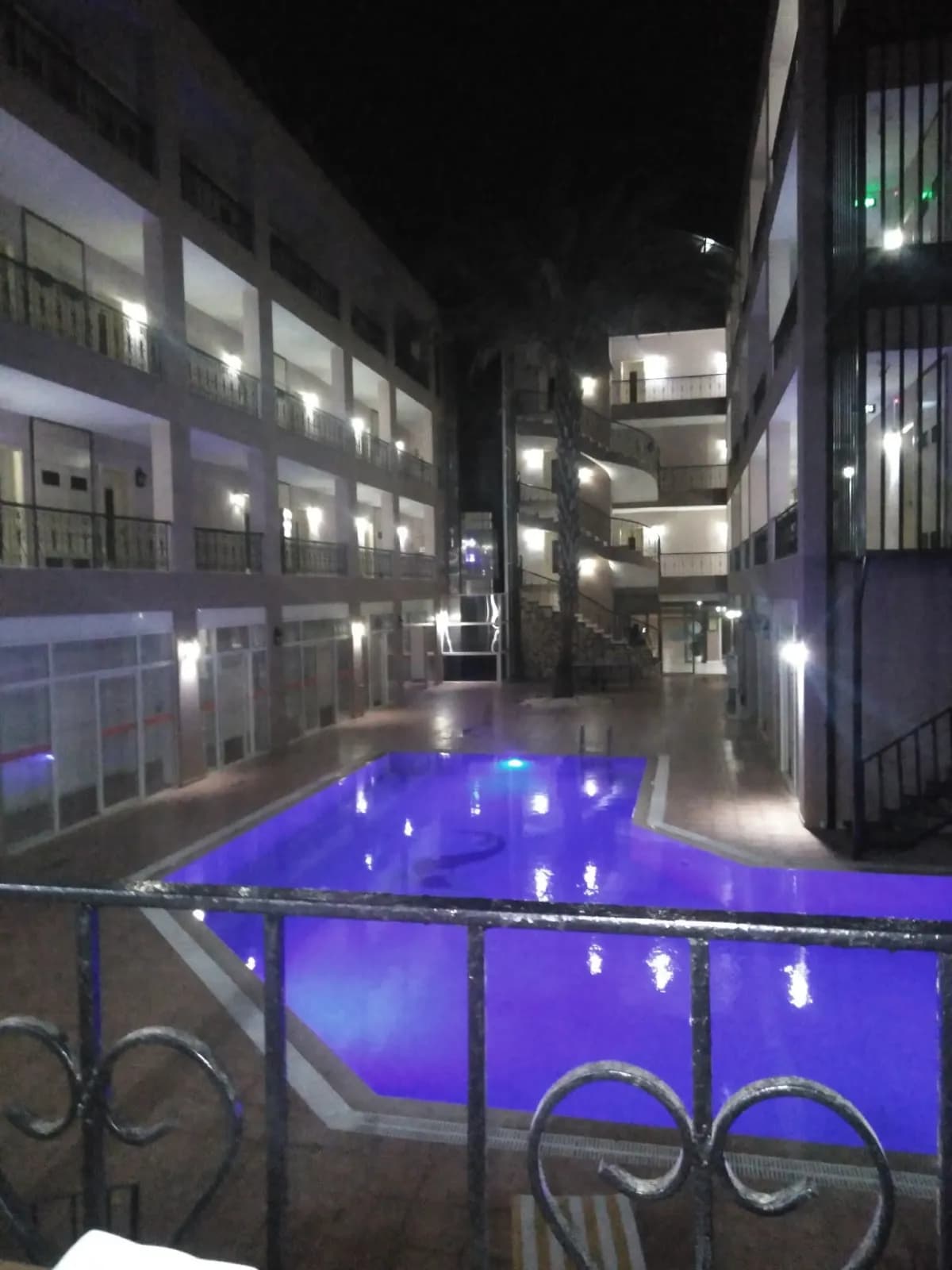 Club Park Marina Hotel - photo 4