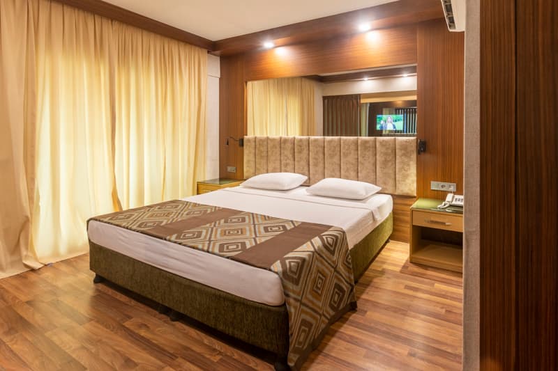 Fame Beach Hotel - photo 8