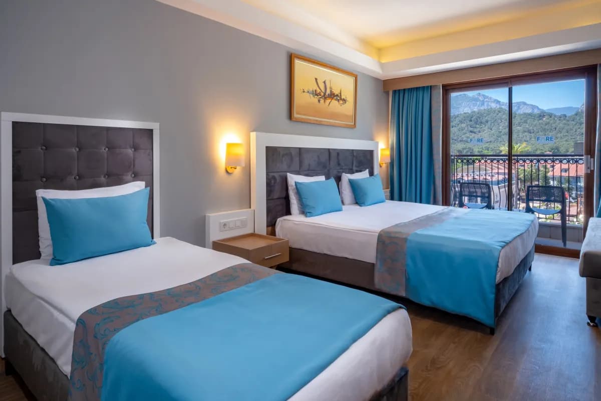 Fore Resort & Spa - photo 2