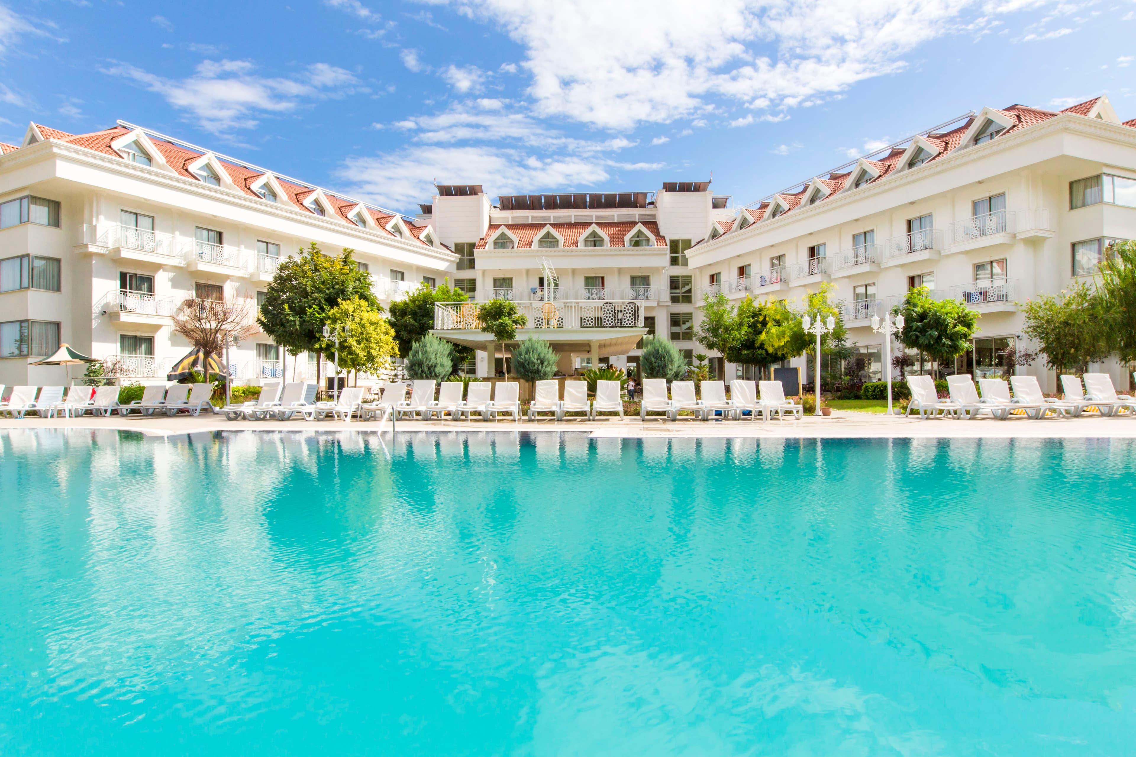 Grand Miramor Hotel